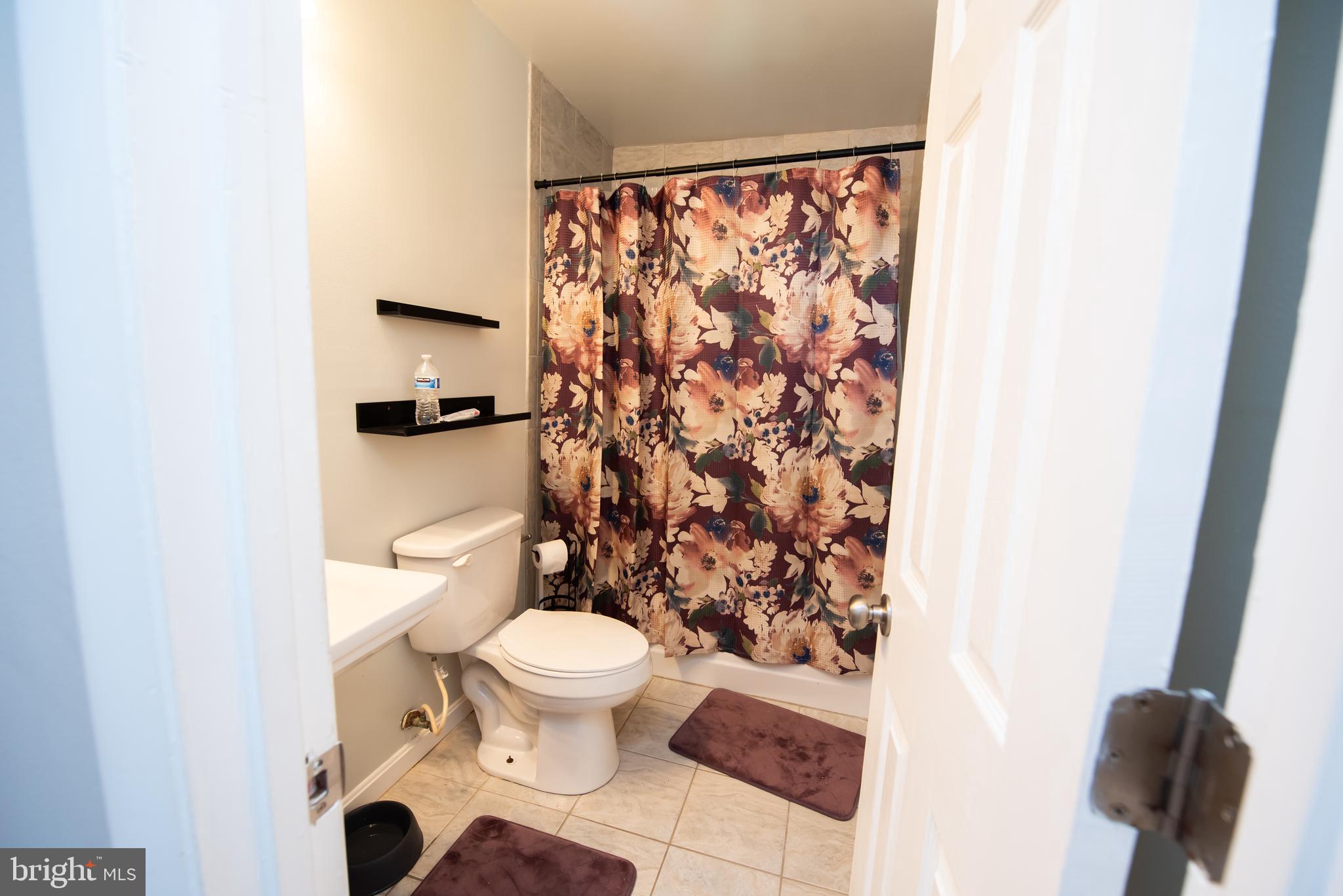 WHITE SANDS - Residential