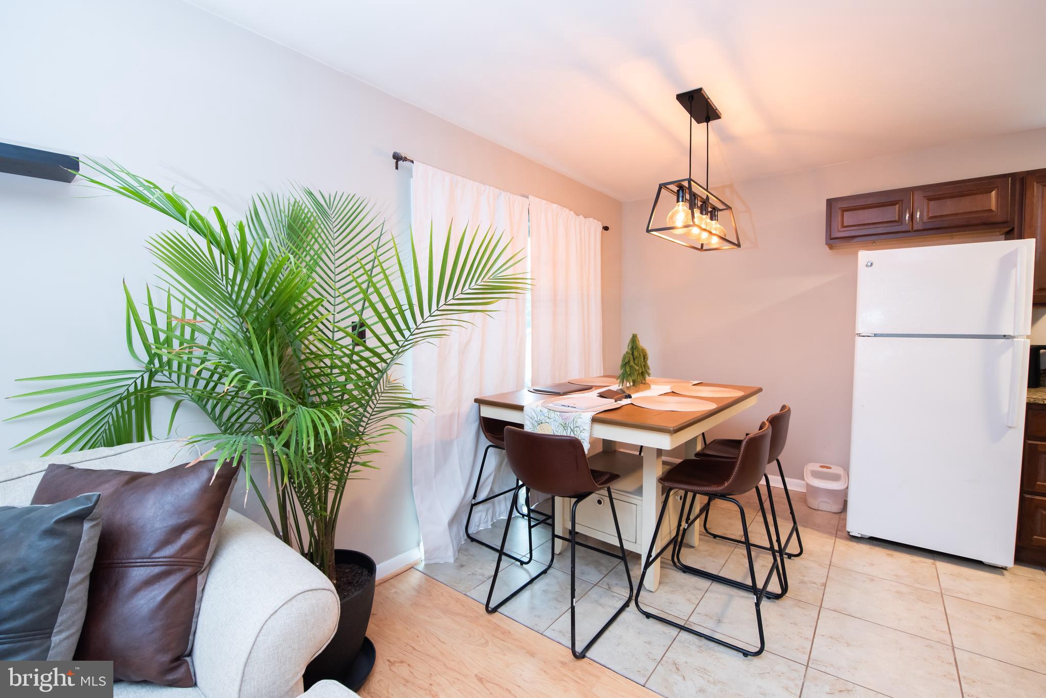 WHITE SANDS - Residential