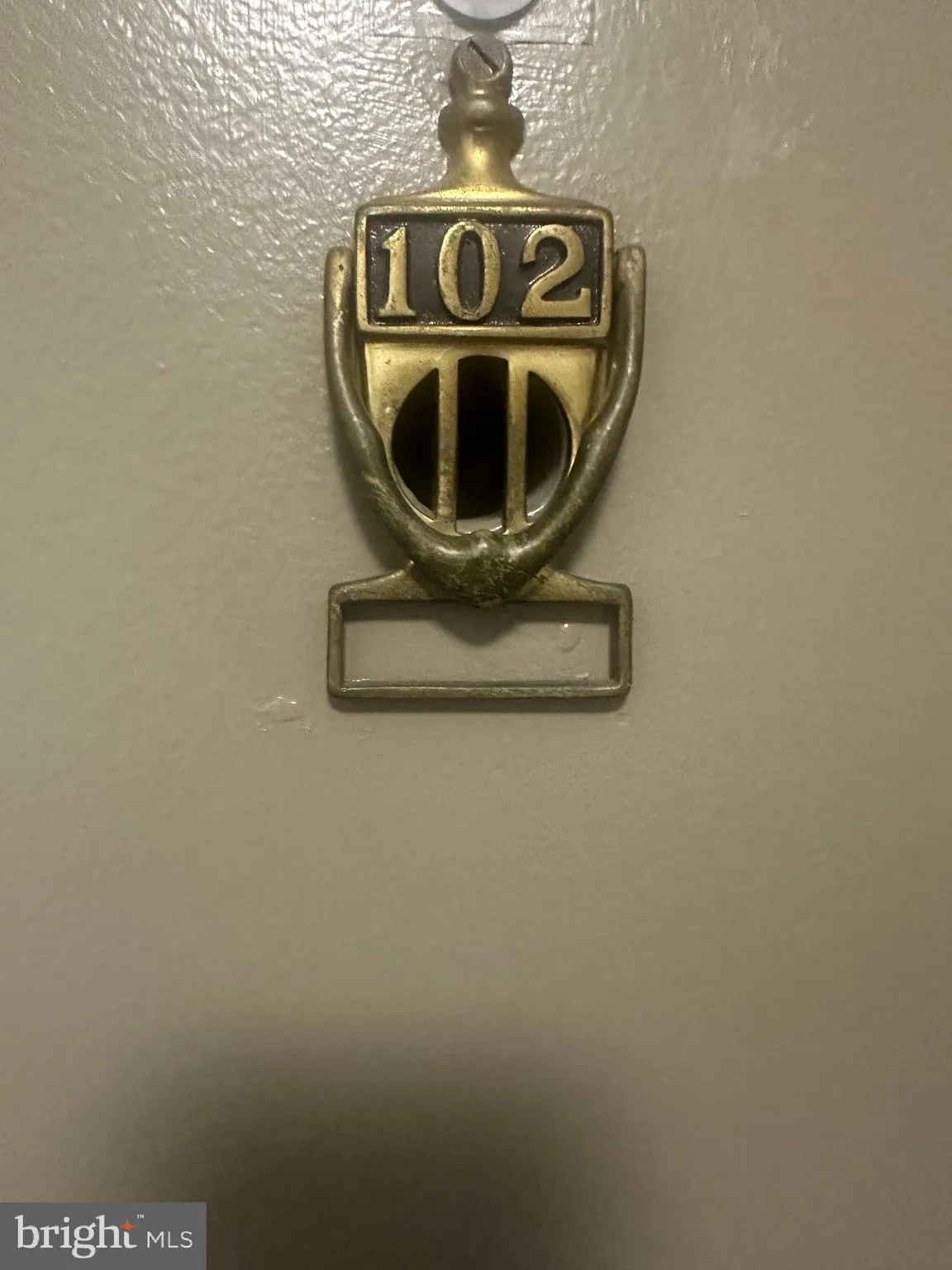 Bethesda, Maryland 20814, United States, 2 Bedrooms Bedrooms, ,1 BathroomBathrooms,Residential,Pending,186411