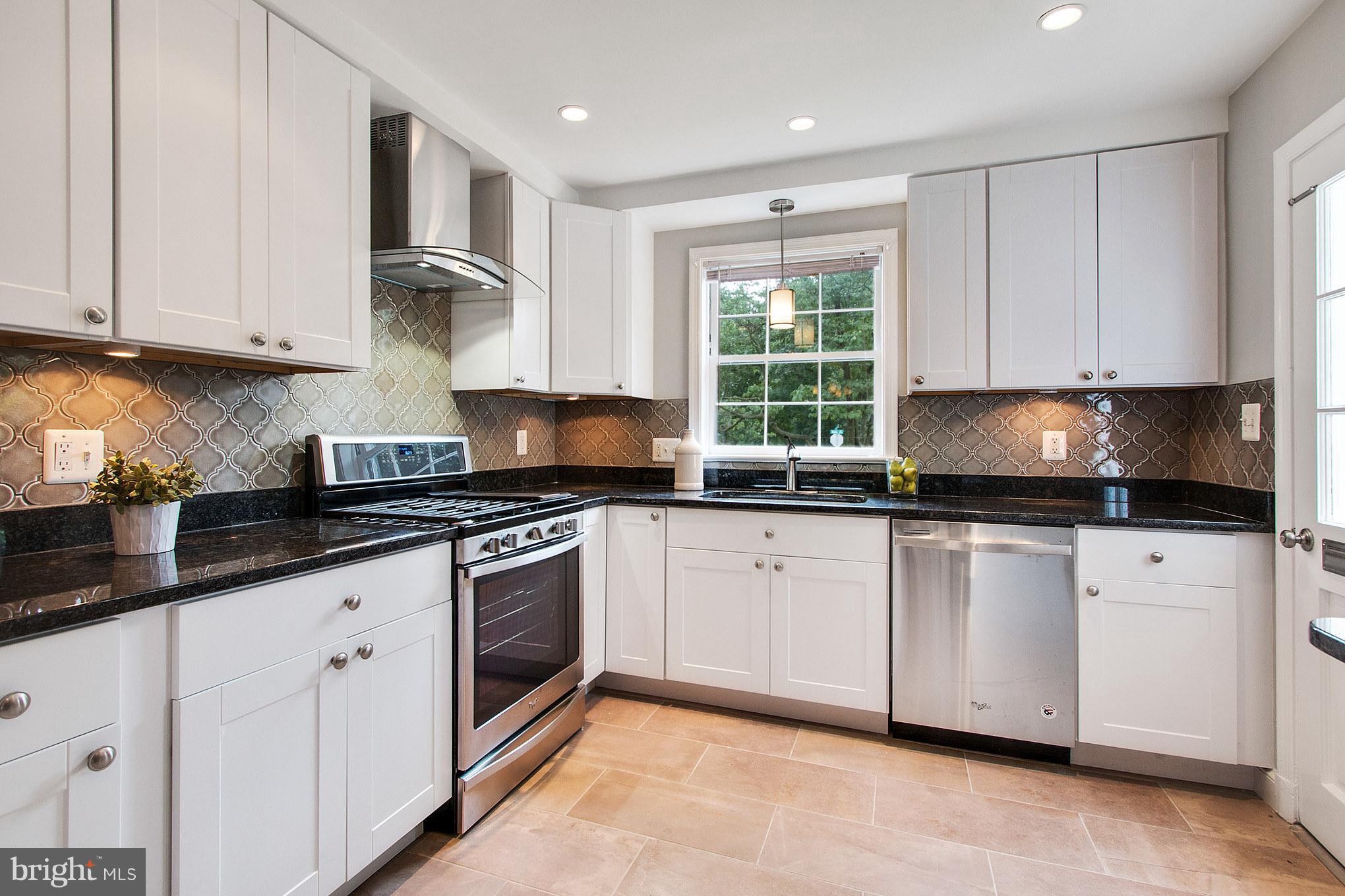 ROCK CREEK HILLS - Residential