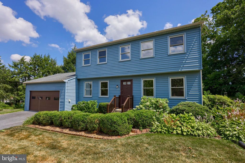 Photo of 3310 Caroline Drive, East Petersburg, PA 17520 (MLS # PALA2052470)