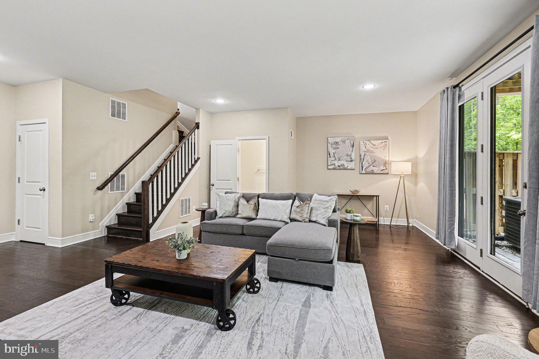 PROSPERITY PLAINS - Residential