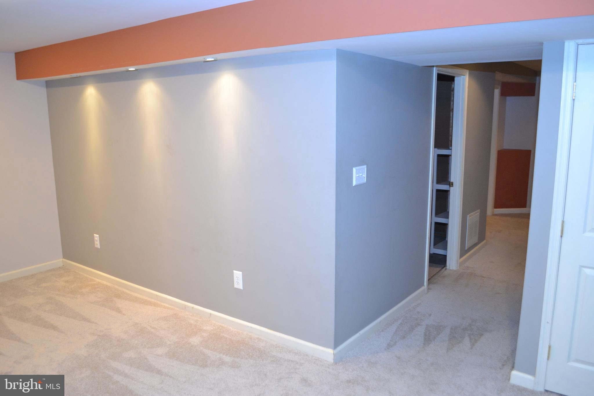 WORMANS MILL - Residential Lease