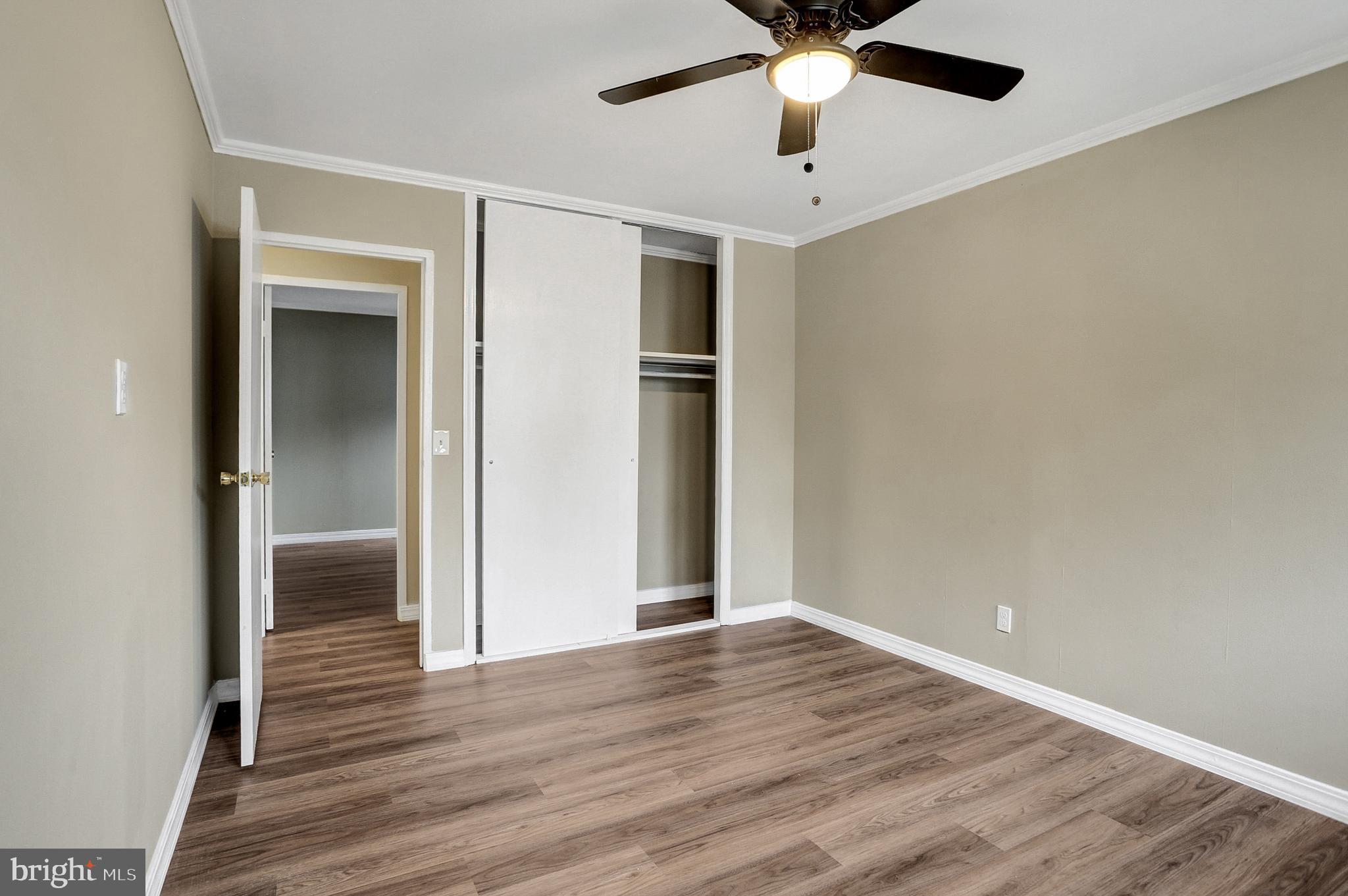 DELBROOK MANOR - Residential