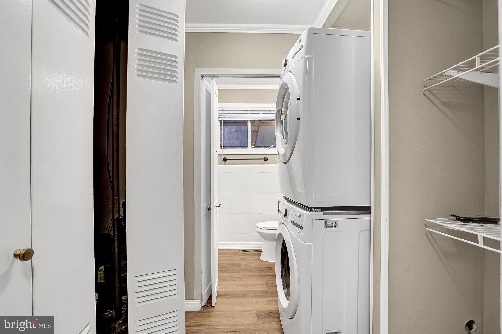 DELBROOK MANOR - Residential