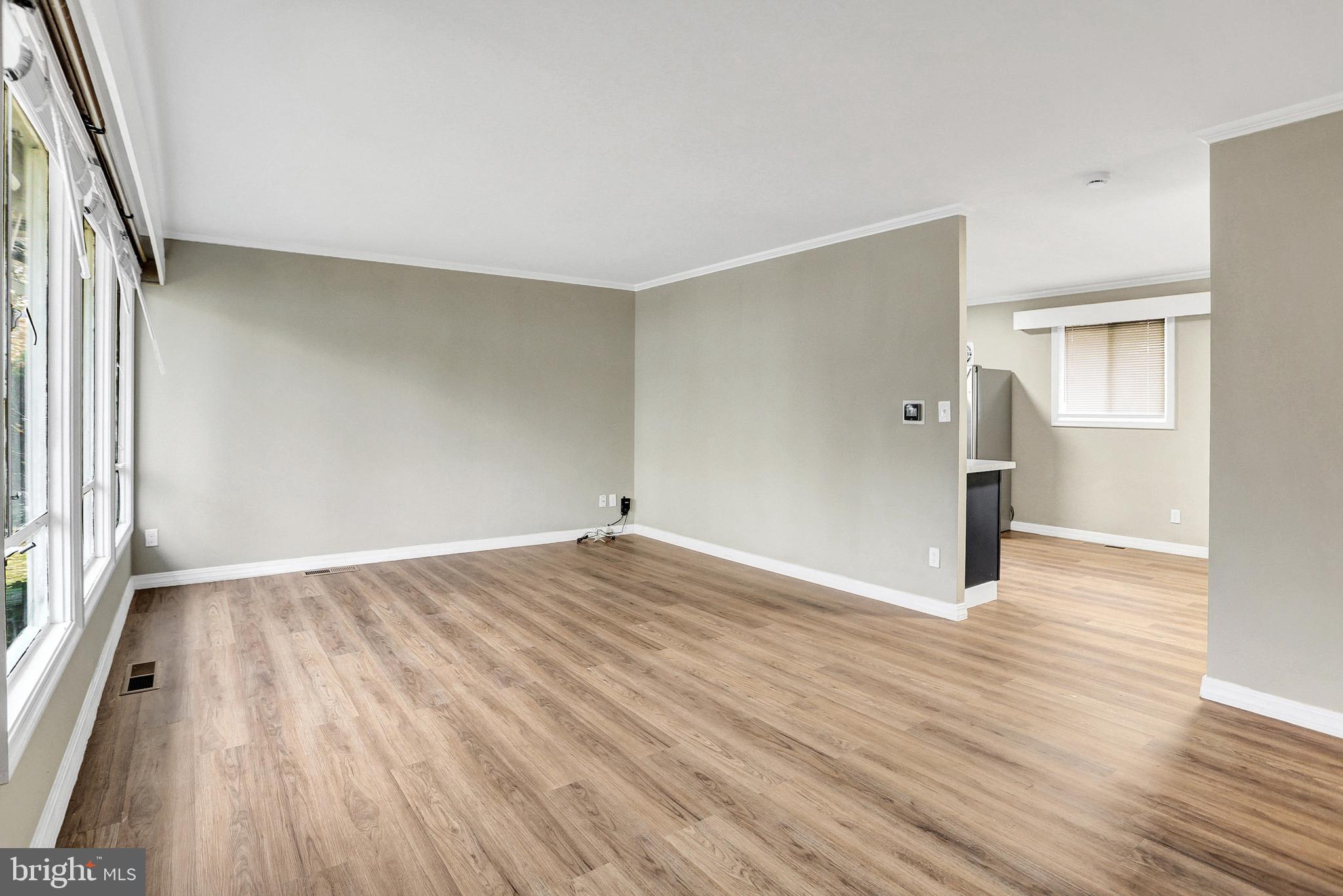 DELBROOK MANOR - Residential