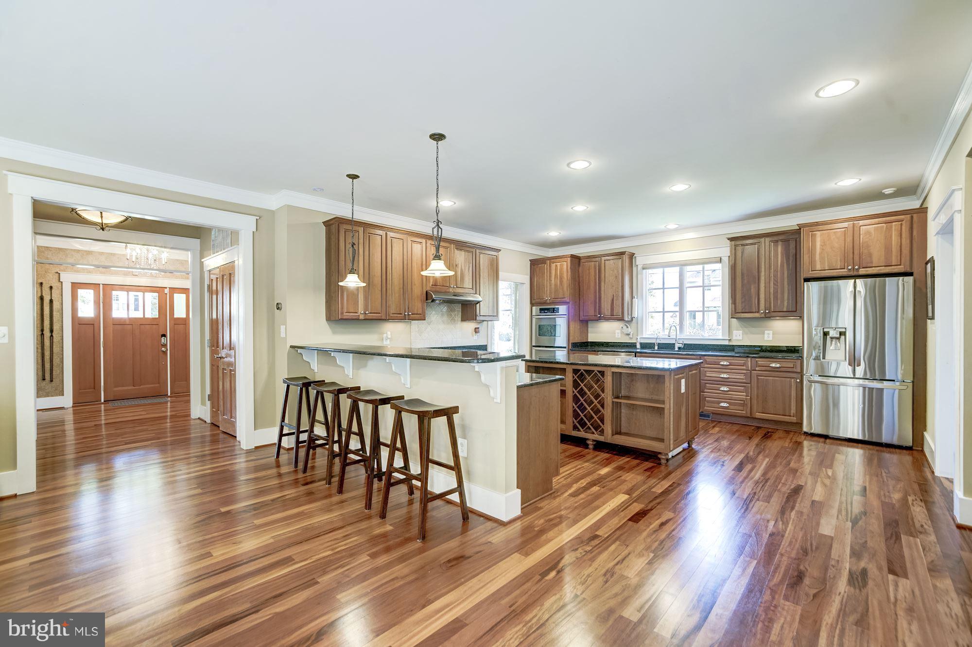 WEST VIENNA WOODS - Residential