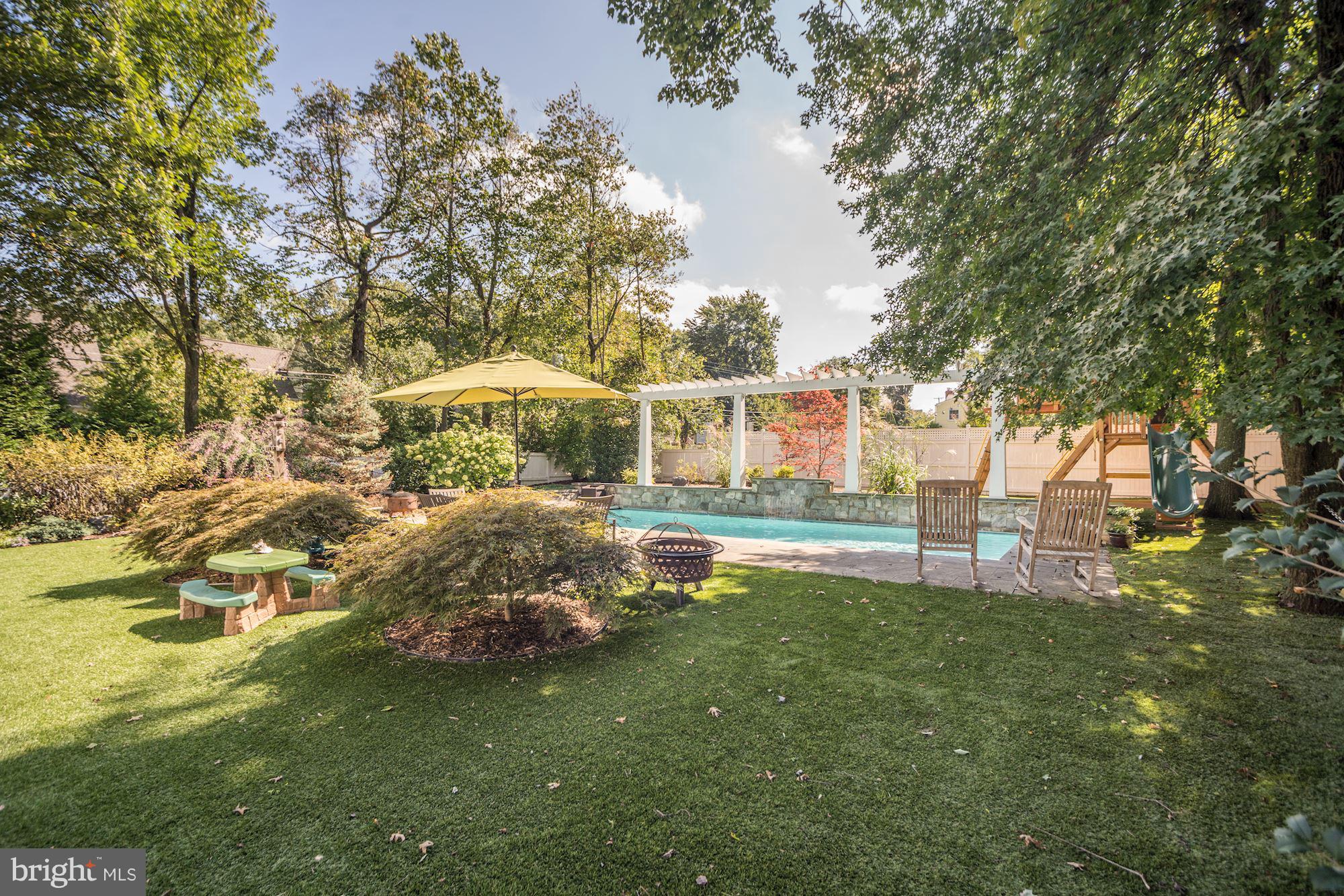 WEST VIENNA WOODS - Residential