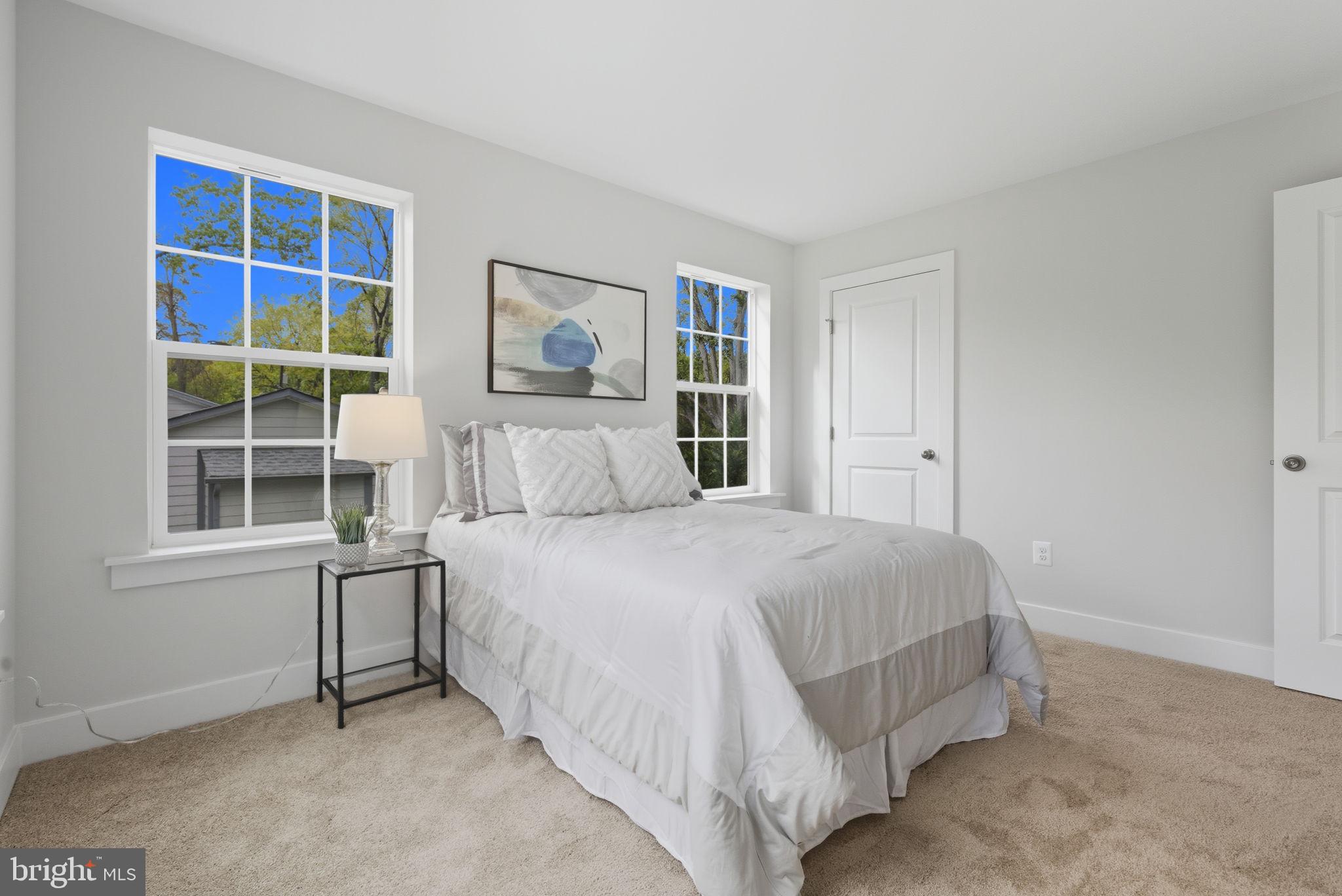 WASHINGTON GROVE - Residential