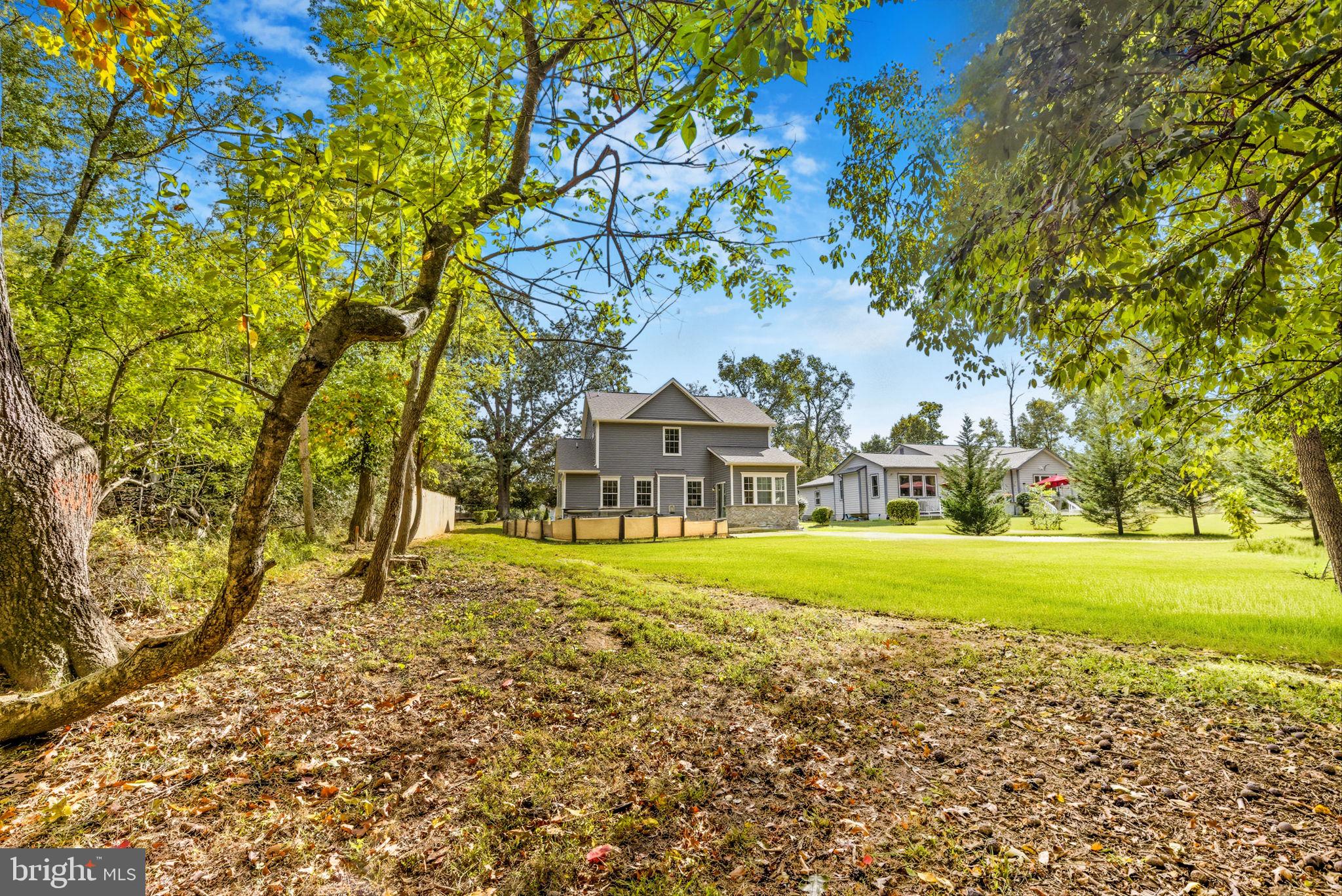 WASHINGTON GROVE - Residential