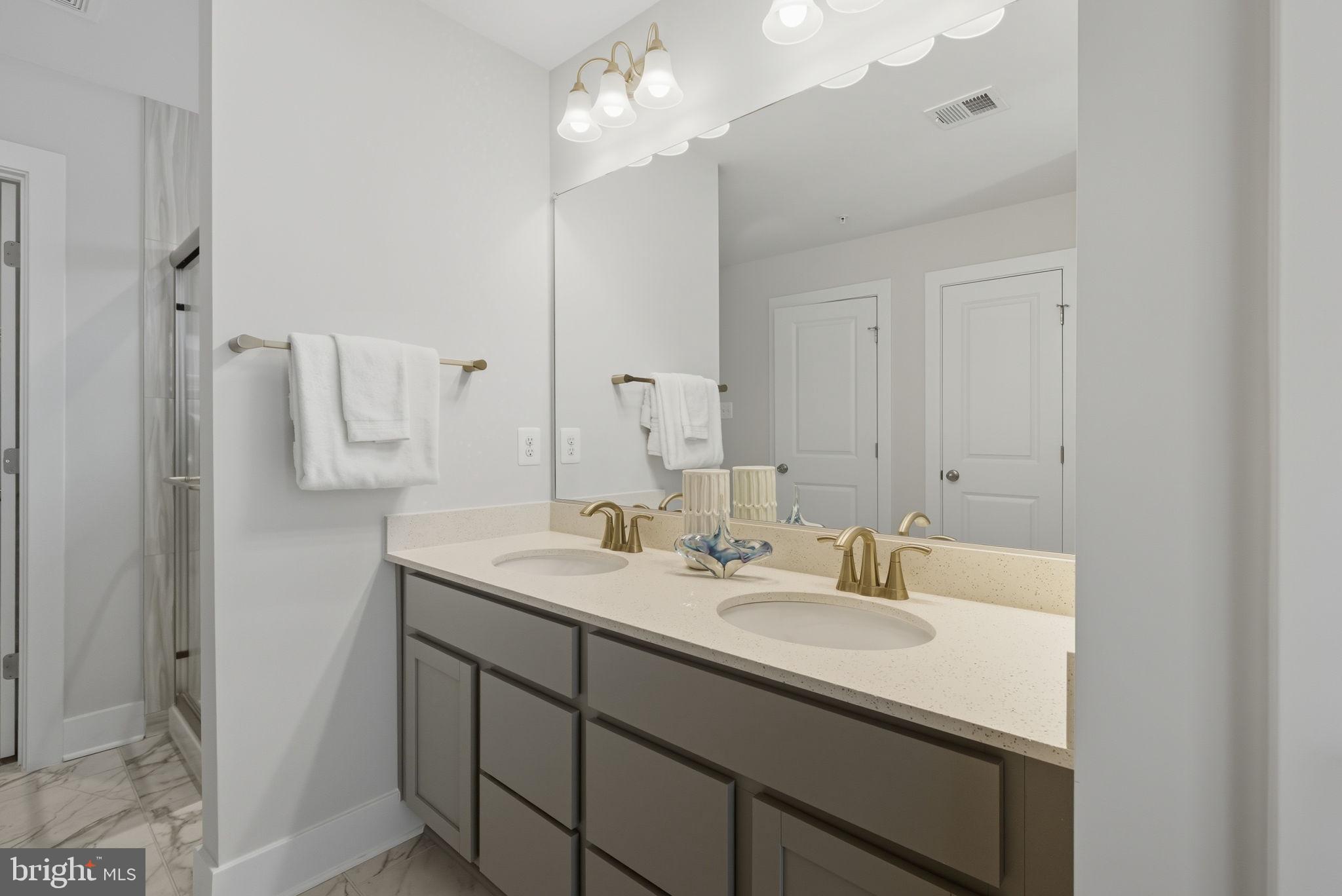 WASHINGTON GROVE - Residential