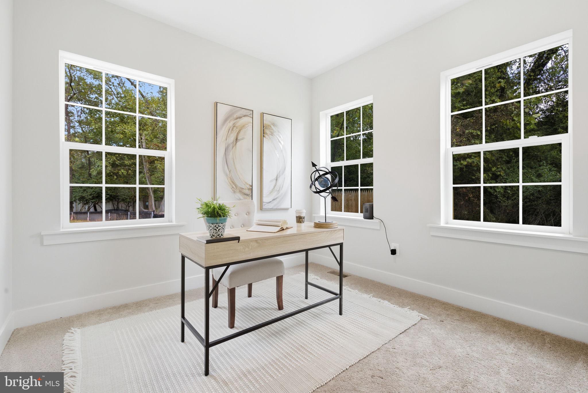 WASHINGTON GROVE - Residential