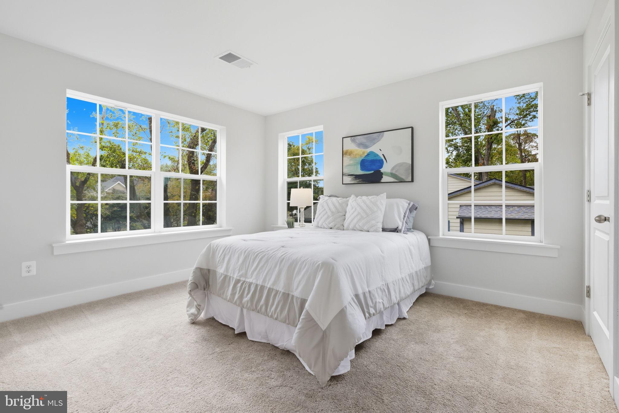 WASHINGTON GROVE - Residential