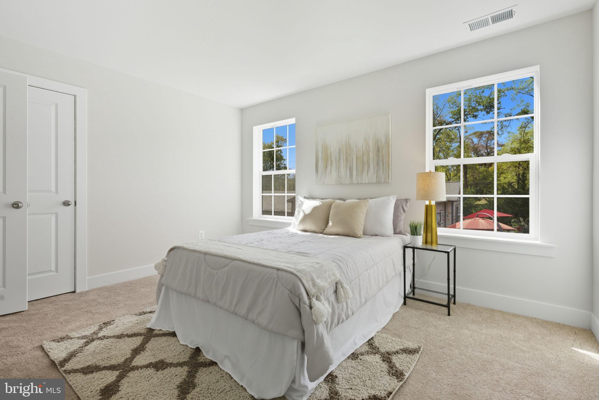 WASHINGTON GROVE - Residential