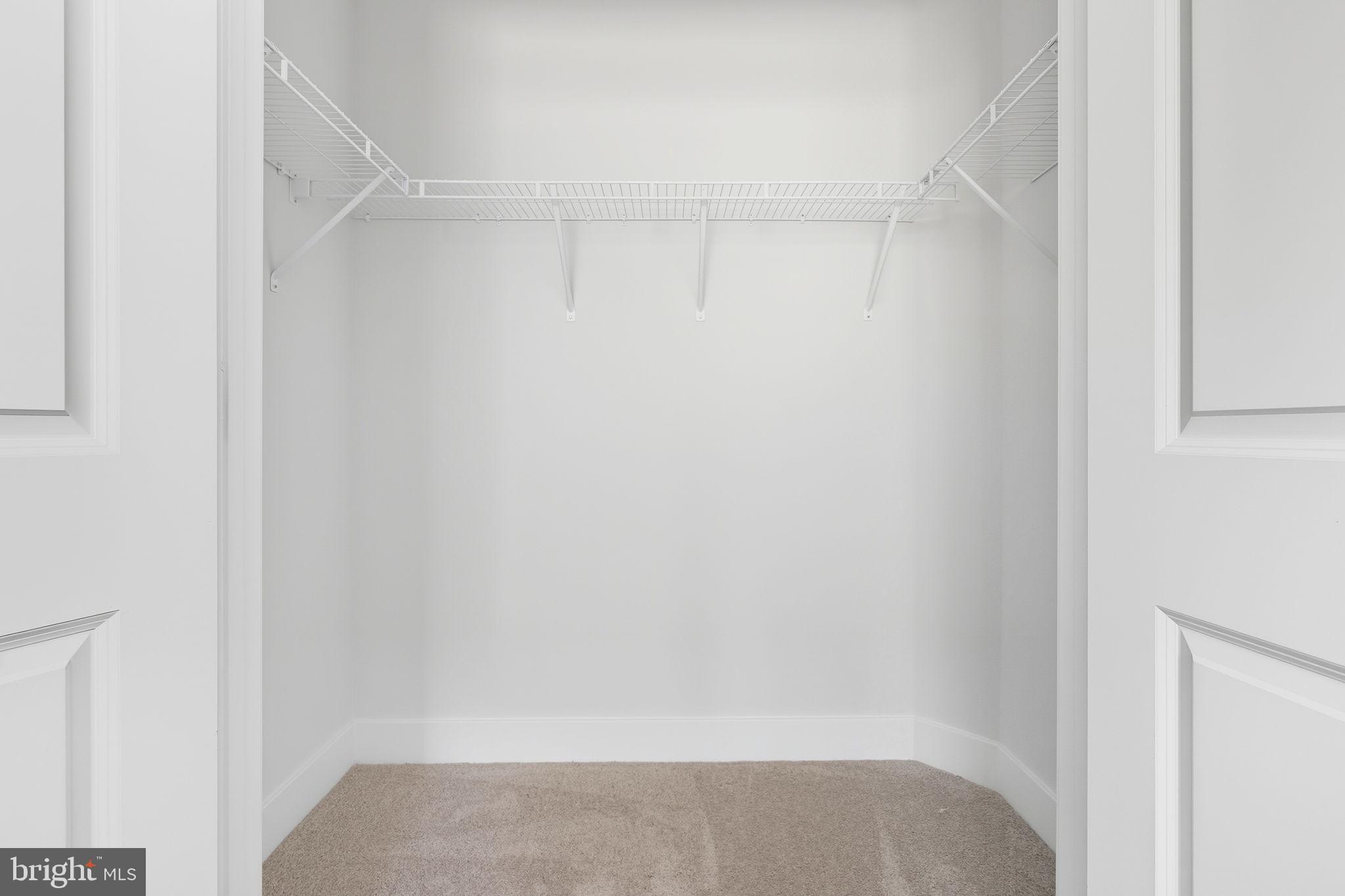 WASHINGTON GROVE - Residential