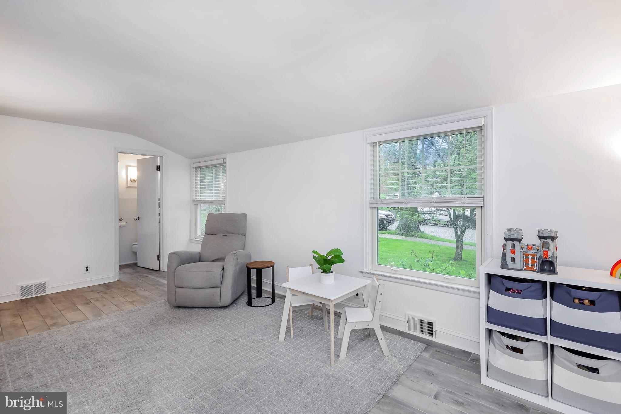 PADDOCK FARMS - Residential