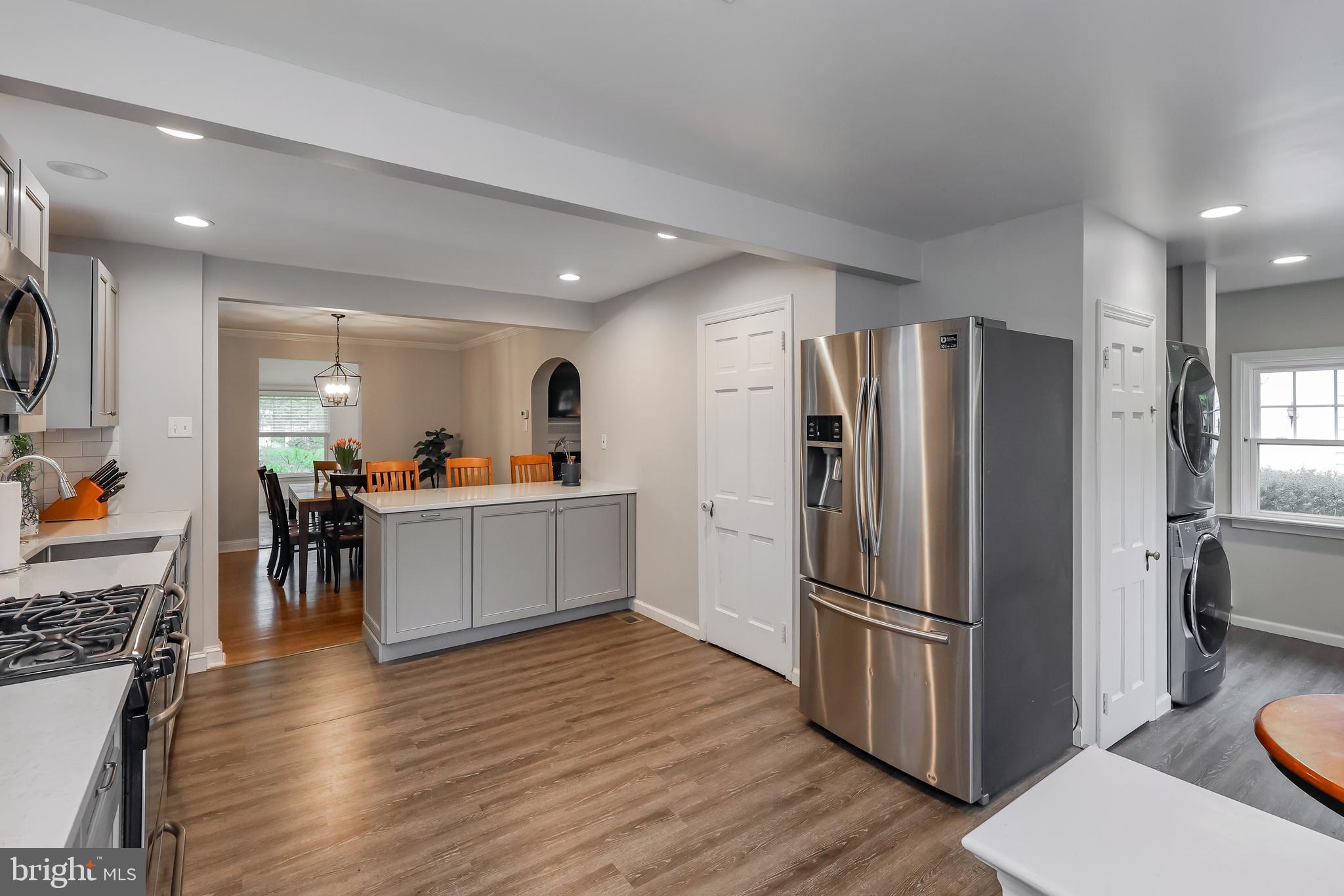 PADDOCK FARMS - Residential