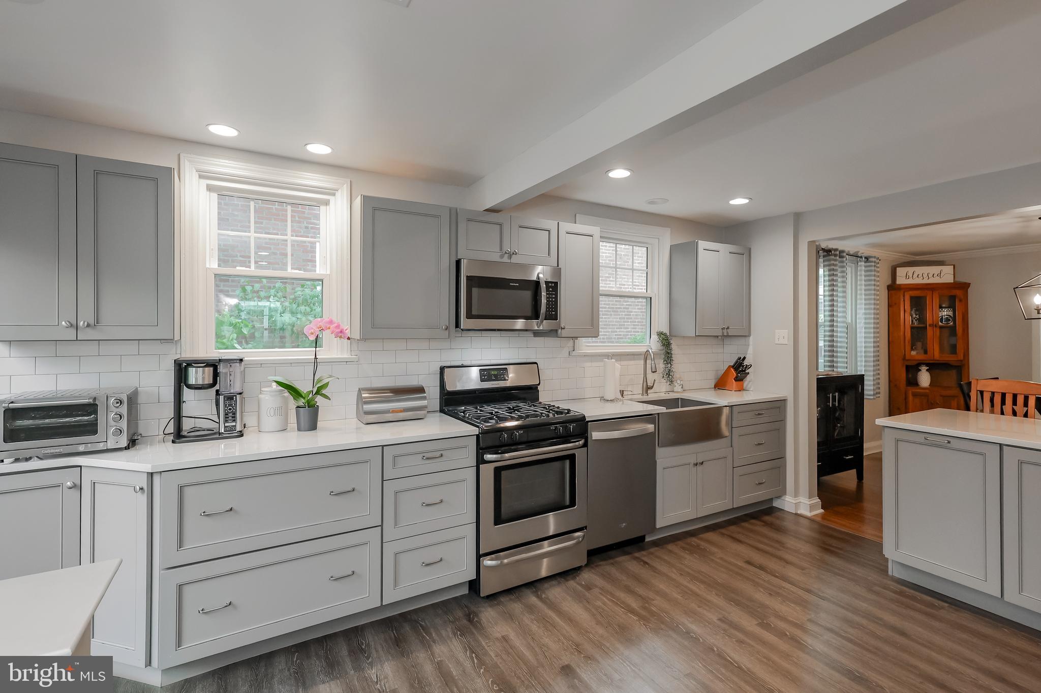 PADDOCK FARMS - Residential