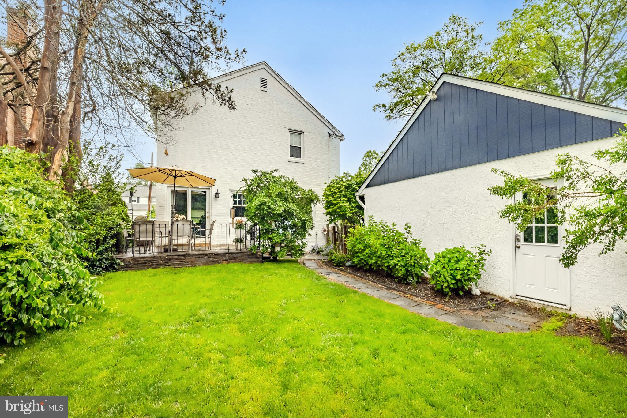 PADDOCK FARMS - Residential