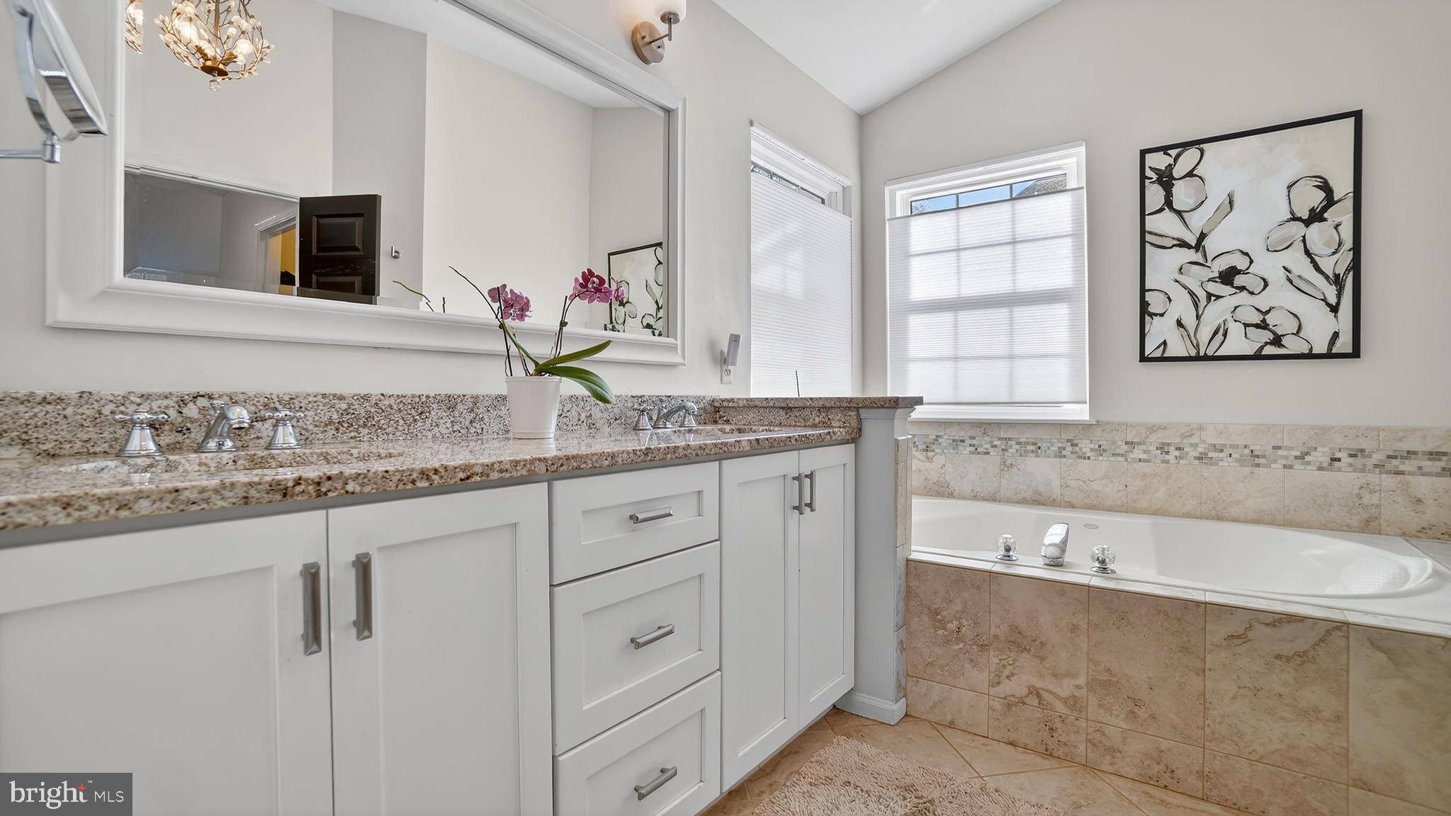 CHAPMAN FARM - Residential