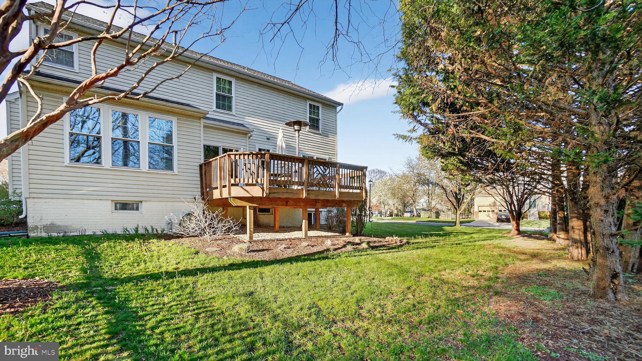 CHAPMAN FARM - Residential