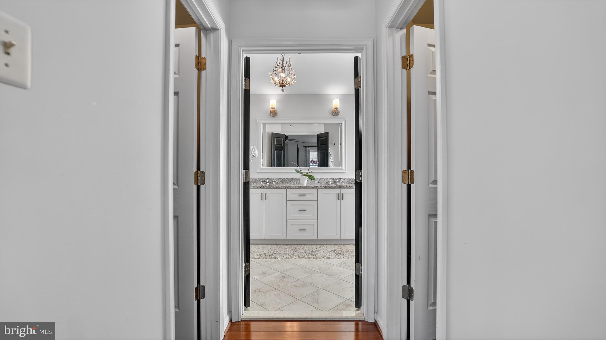 CHAPMAN FARM - Residential