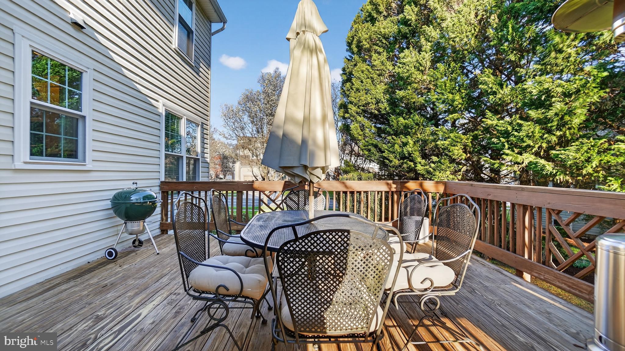 CHAPMAN FARM - Residential