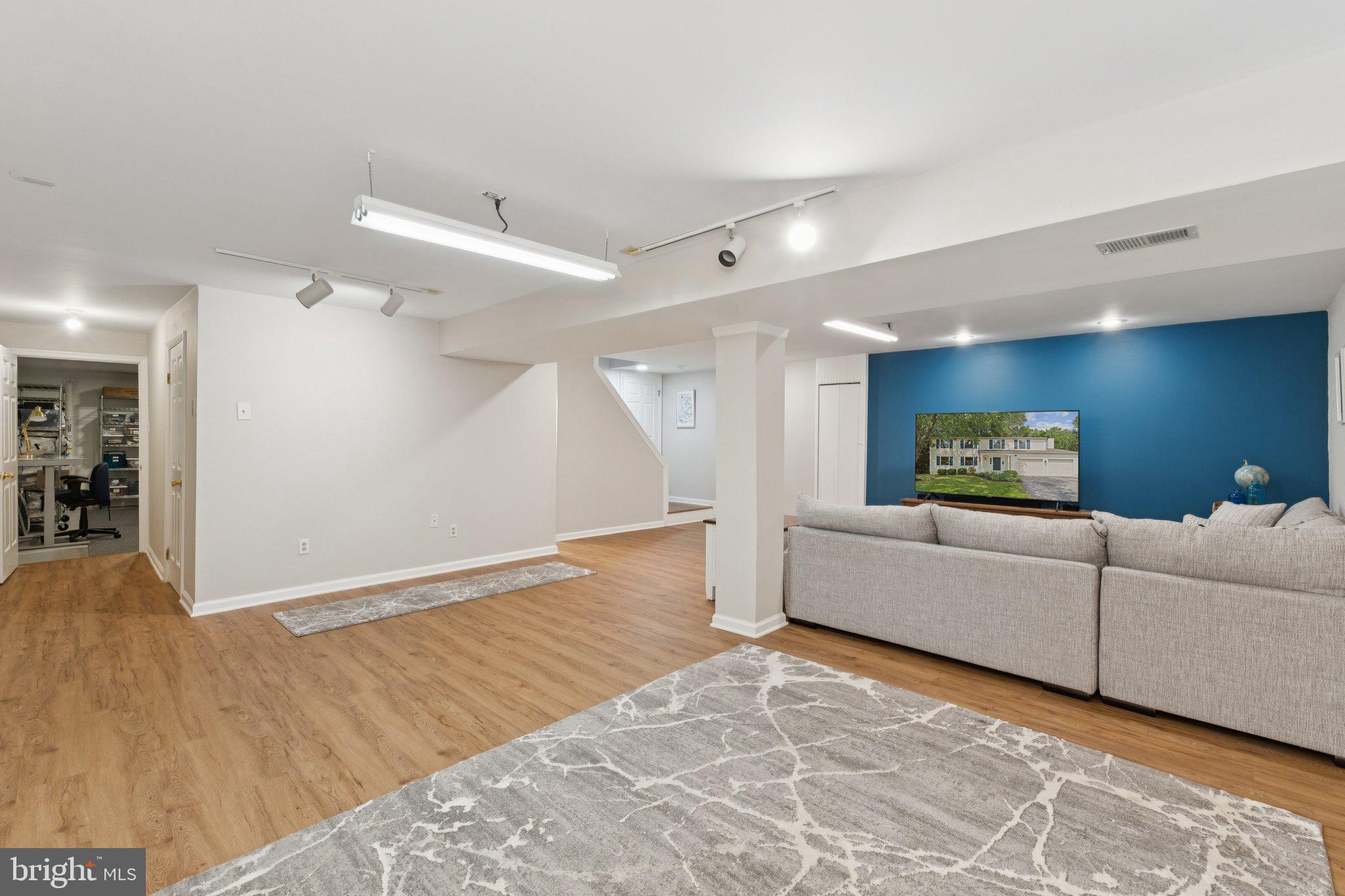 WATKINS MEADOWS - Residential