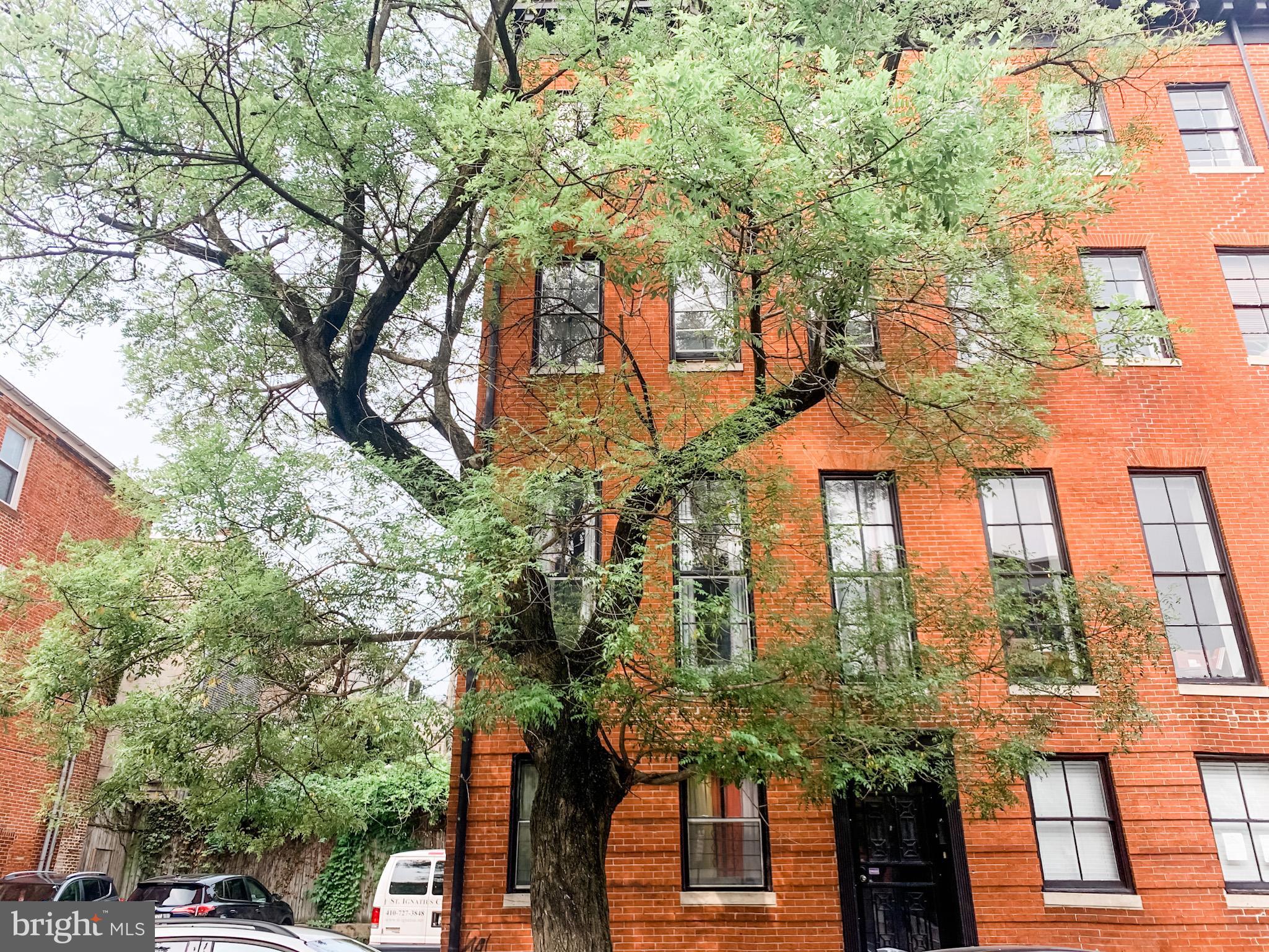 MOUNT VERNON PLACE HISTORIC DISTRICT - Residential Lease