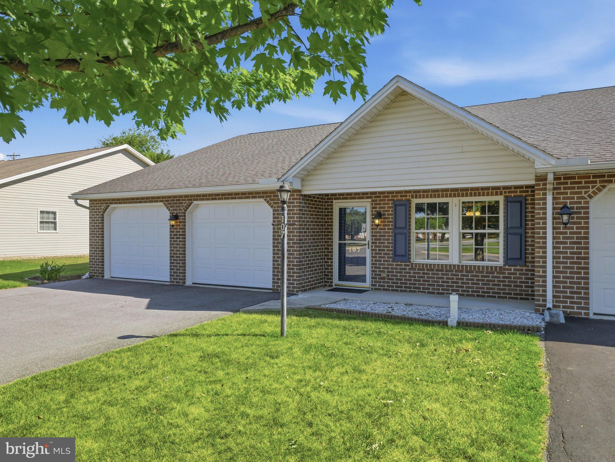 107 CENTRAL WAY 25