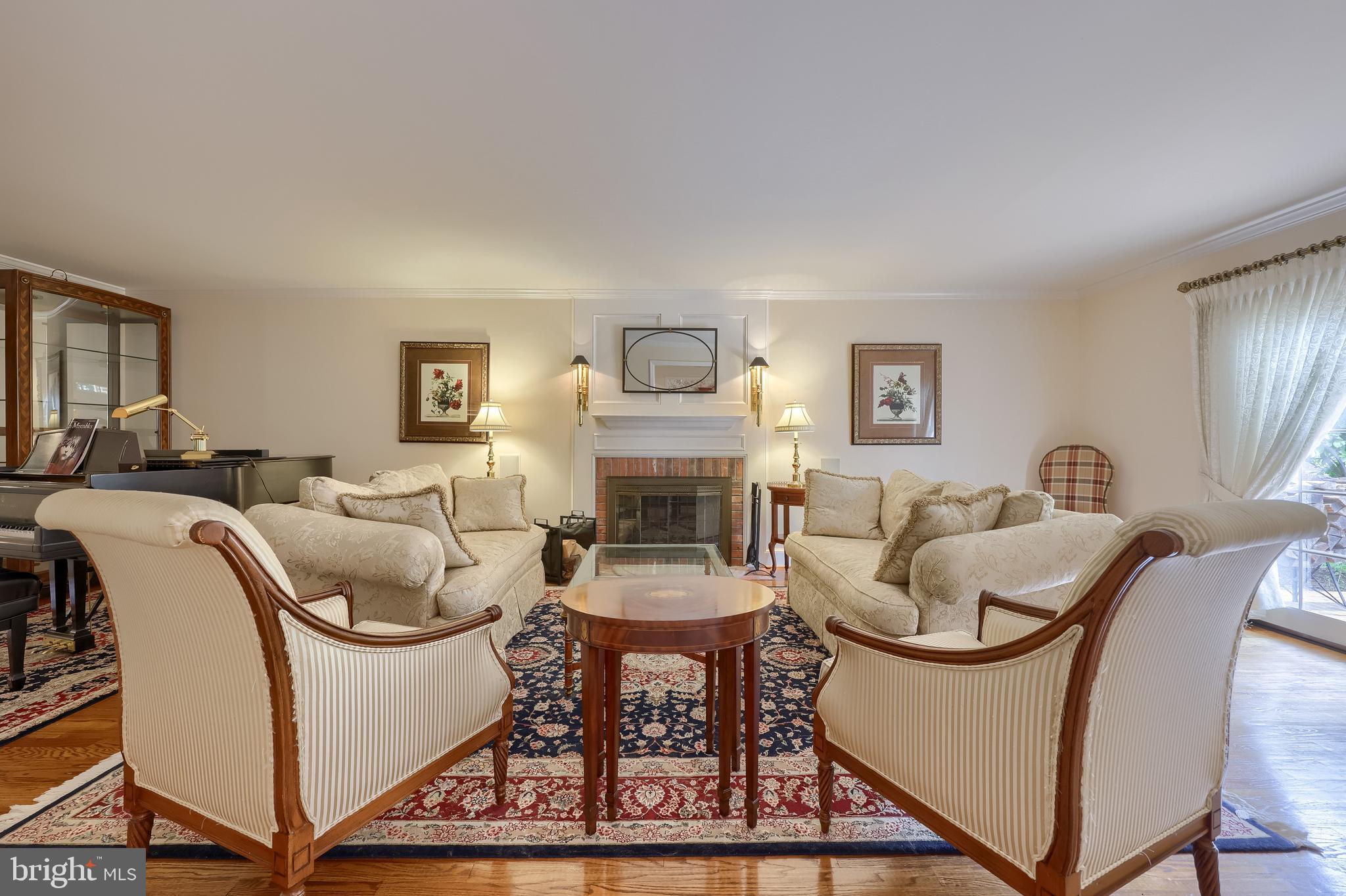 BIRDLAND - Residential