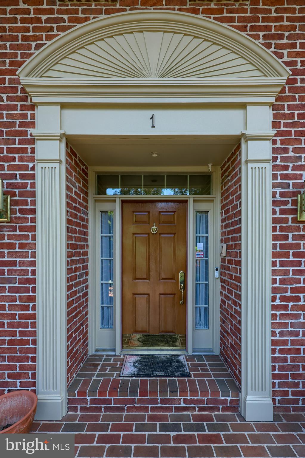 BIRDLAND - Residential