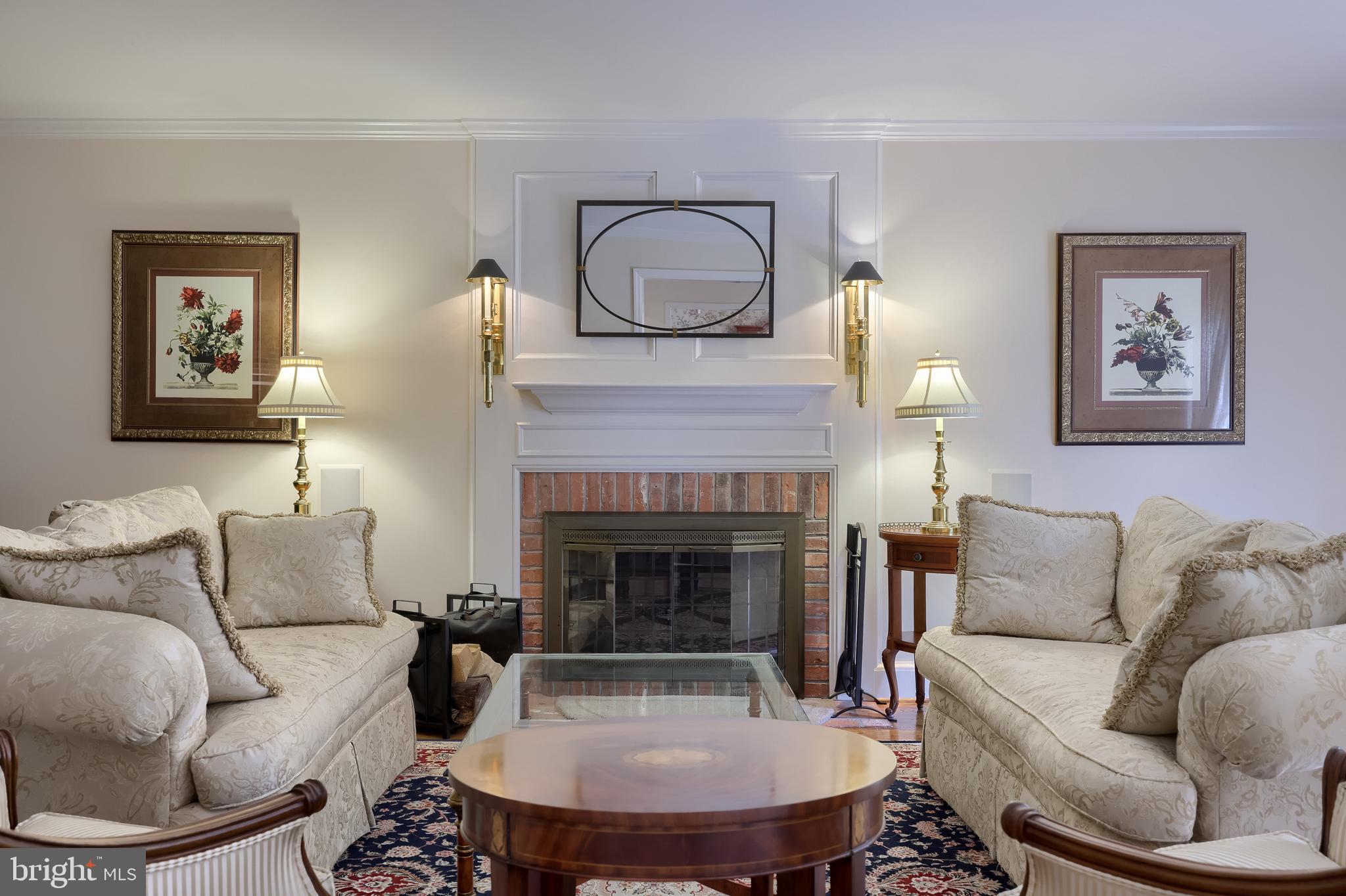 BIRDLAND - Residential