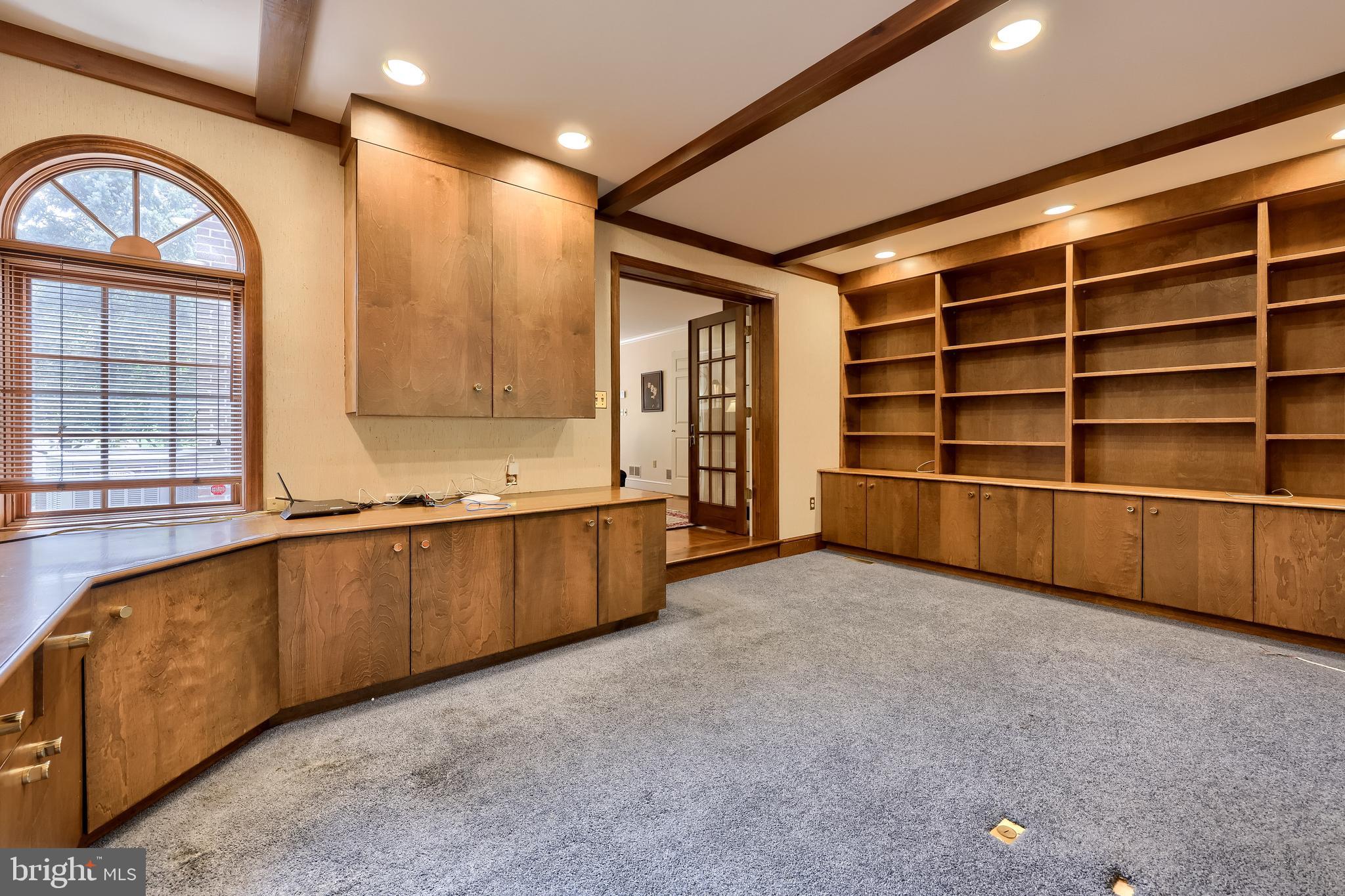 BIRDLAND - Residential