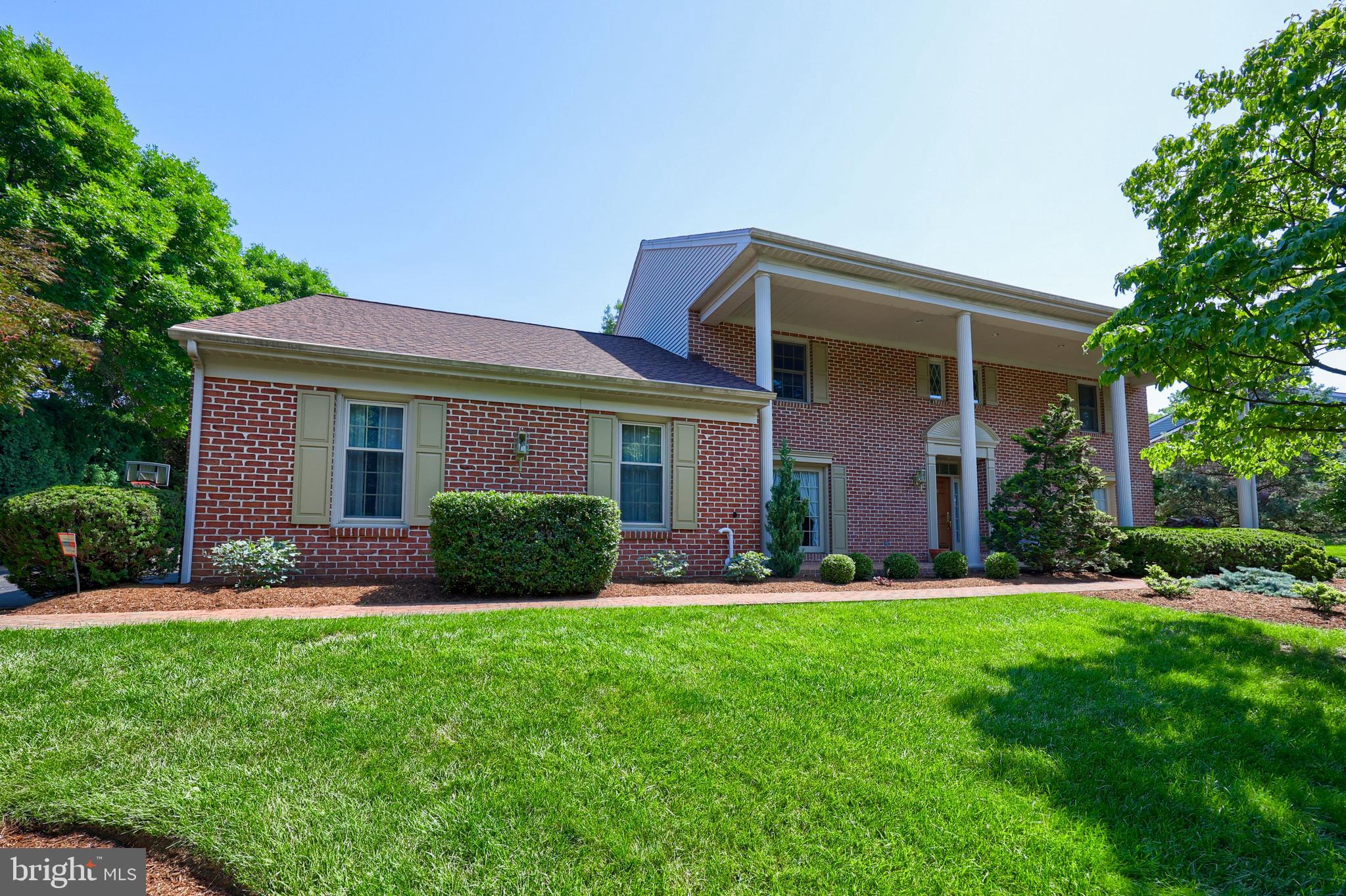 1 VIREO DRIVE