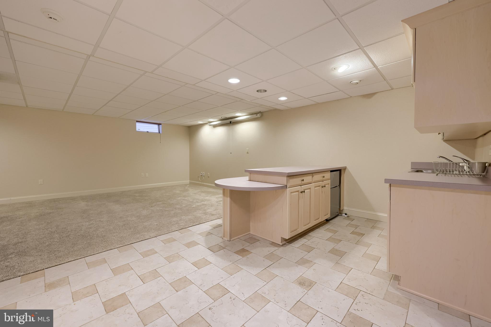 BIRDLAND - Residential