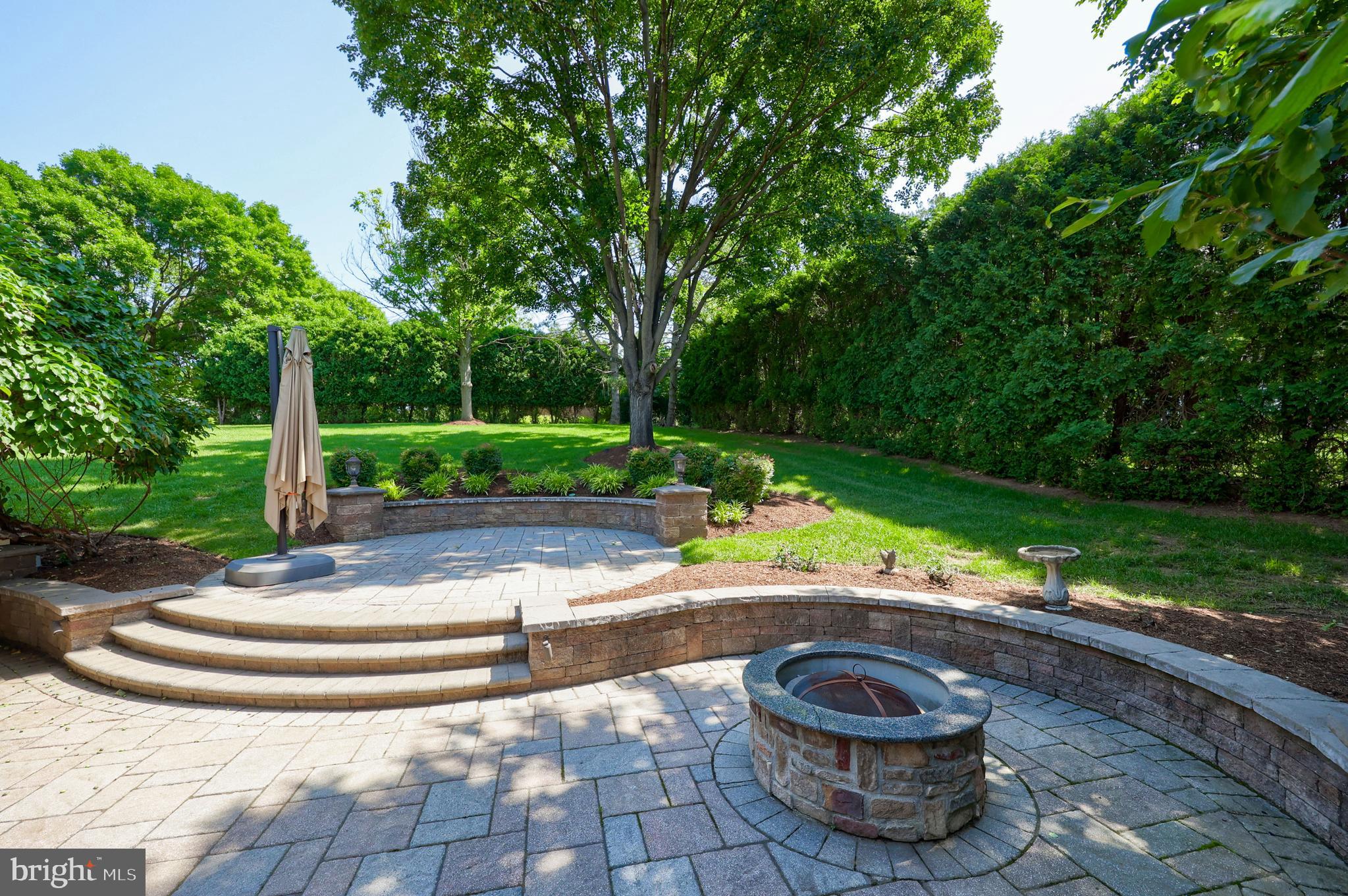 BIRDLAND - Residential