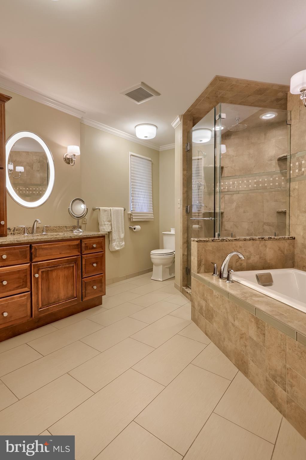 BIRDLAND - Residential