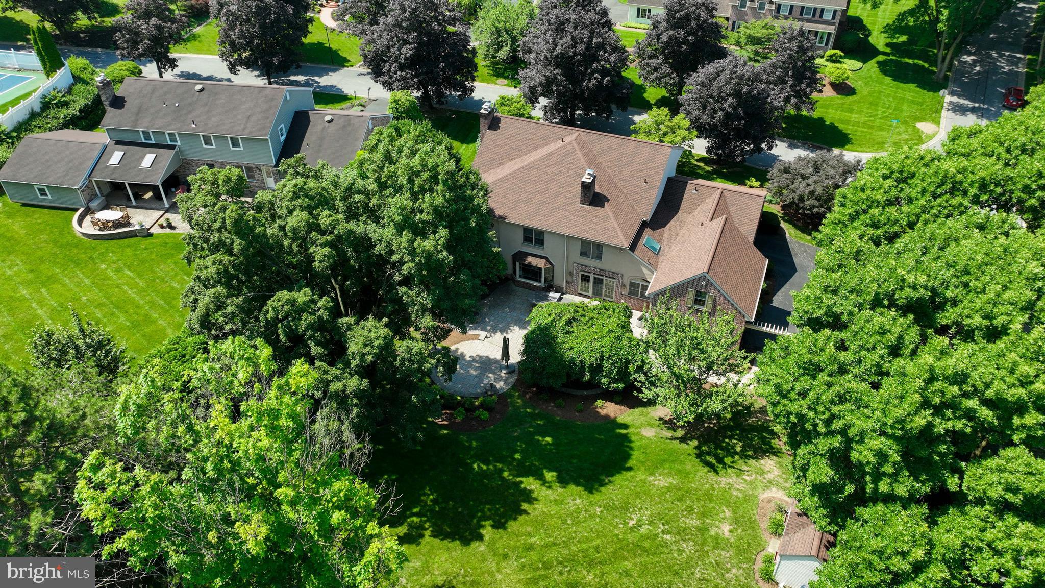 BIRDLAND - Residential