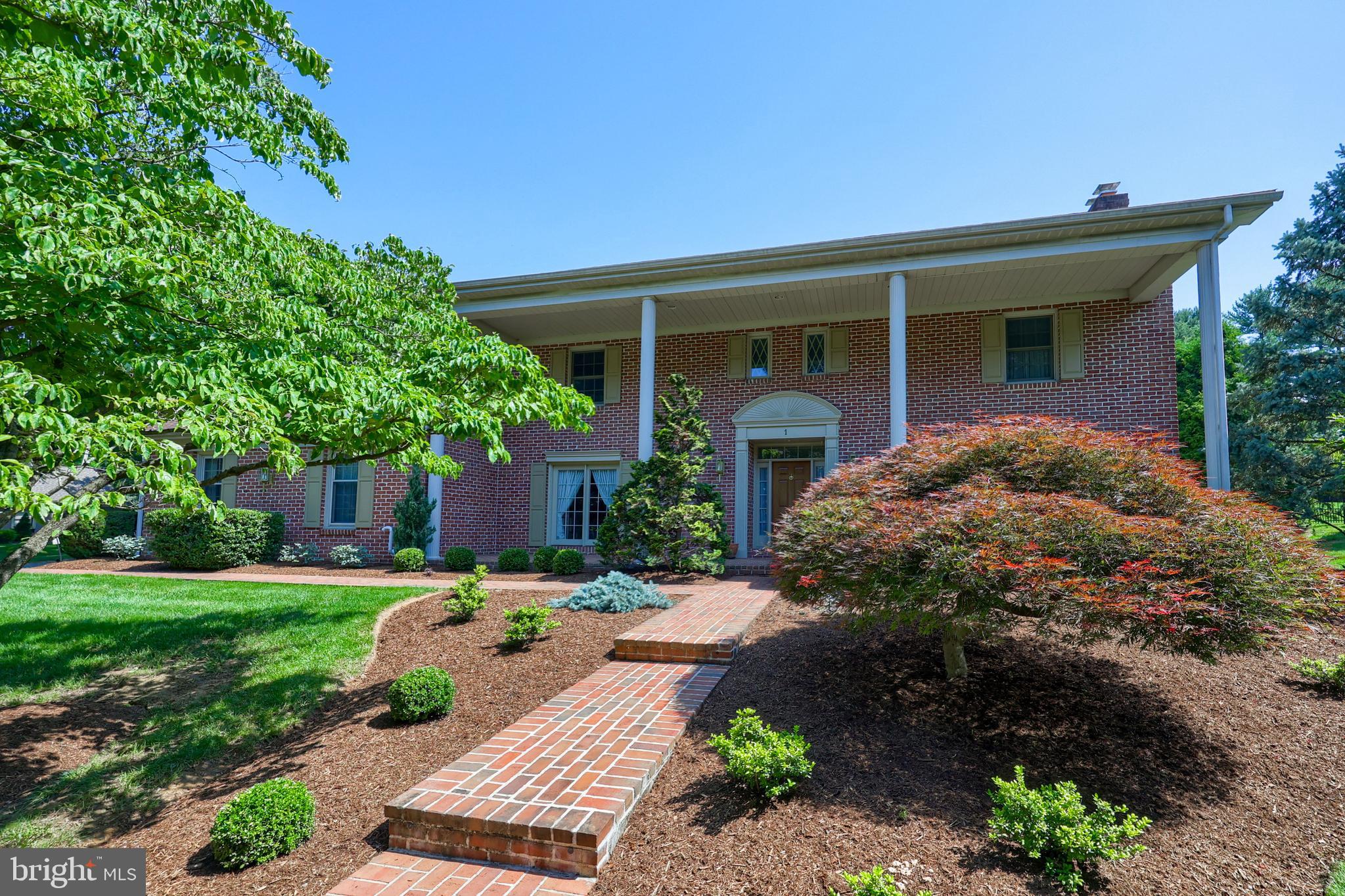 1 VIREO DRIVE