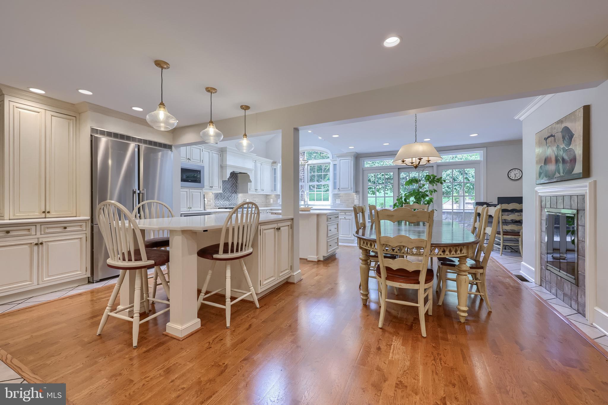 BIRDLAND - Residential