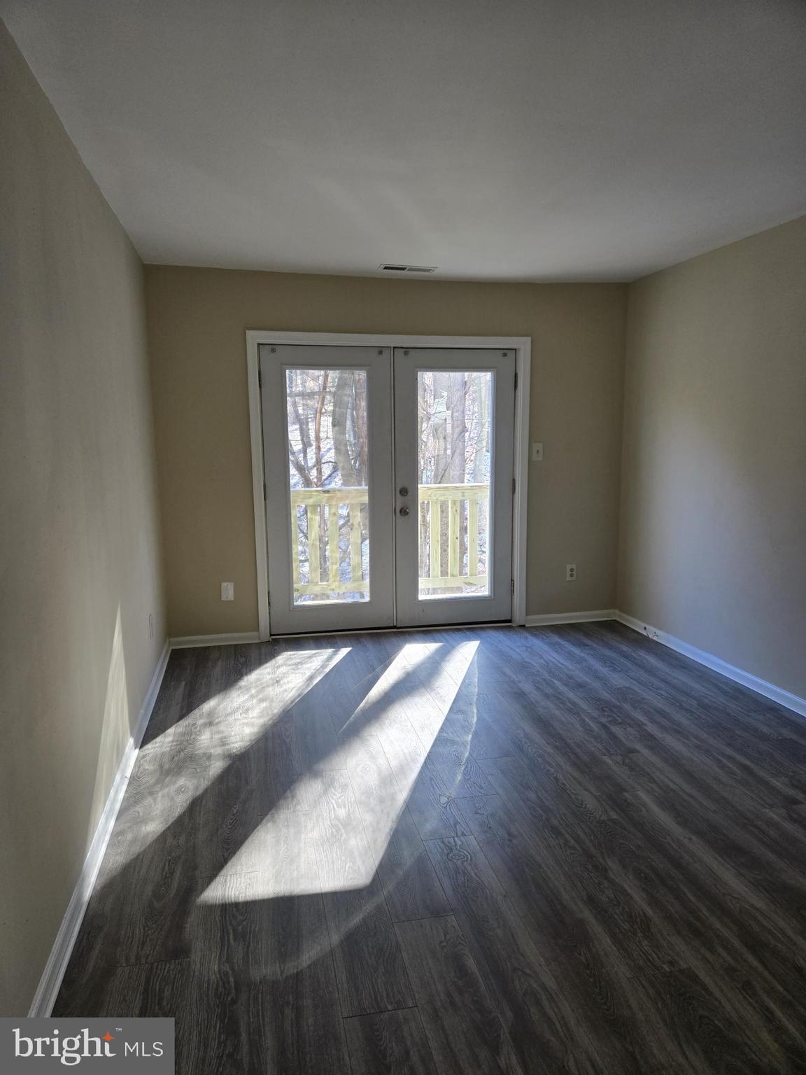 DRUMMOND RIDGE - Residential Lease