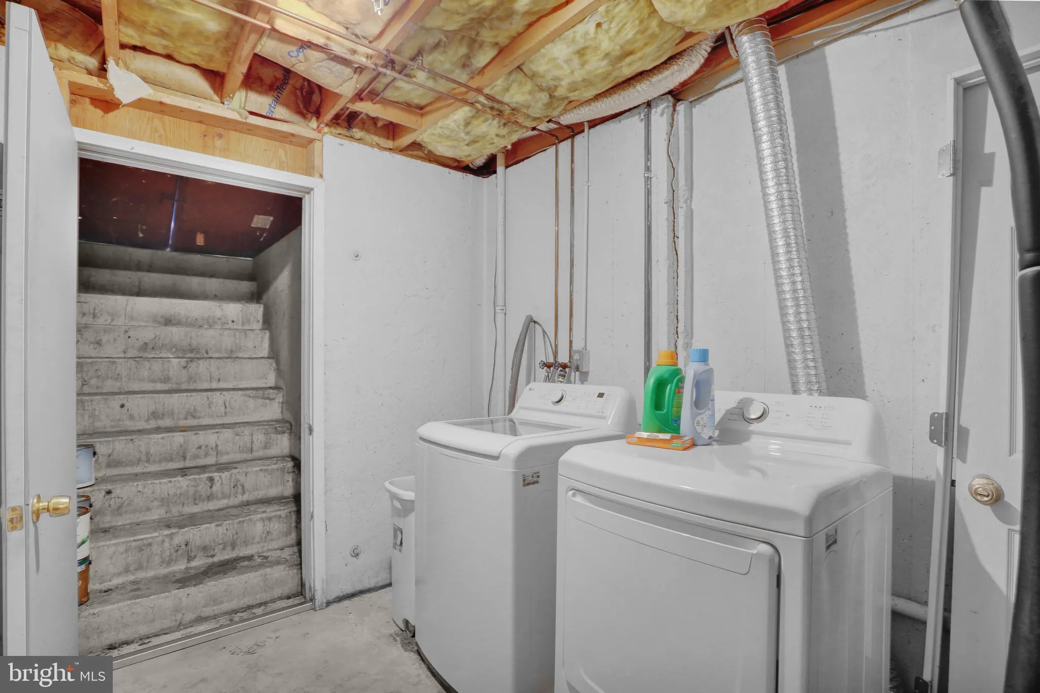 Lebanon, Pennsylvania 17046, United States, 3 Bedrooms Bedrooms, ,2 BathroomsBathrooms,Residential,Active,216326