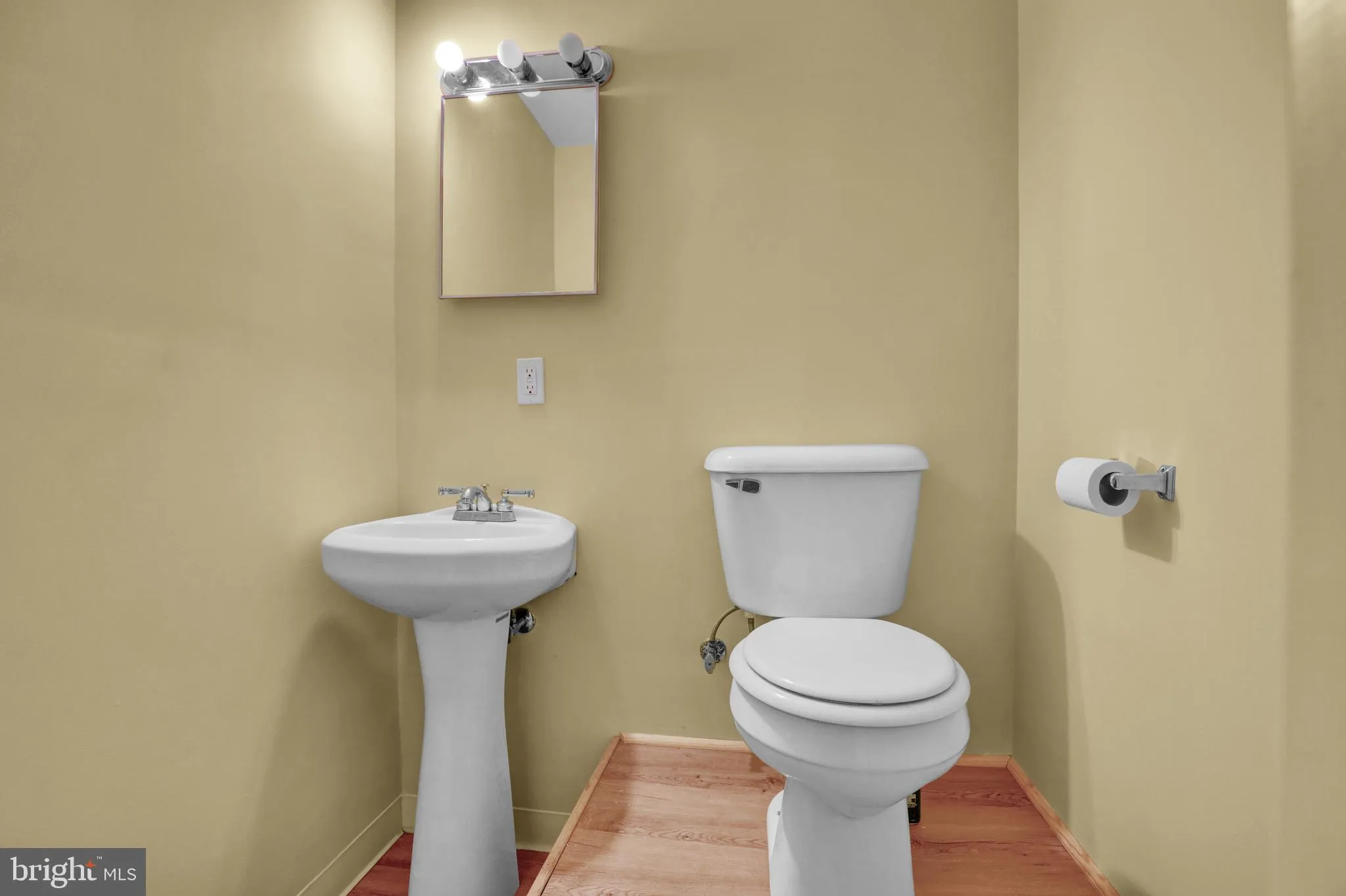 Lebanon, Pennsylvania 17046, United States, 3 Bedrooms Bedrooms, ,2 BathroomsBathrooms,Residential,Active,216326