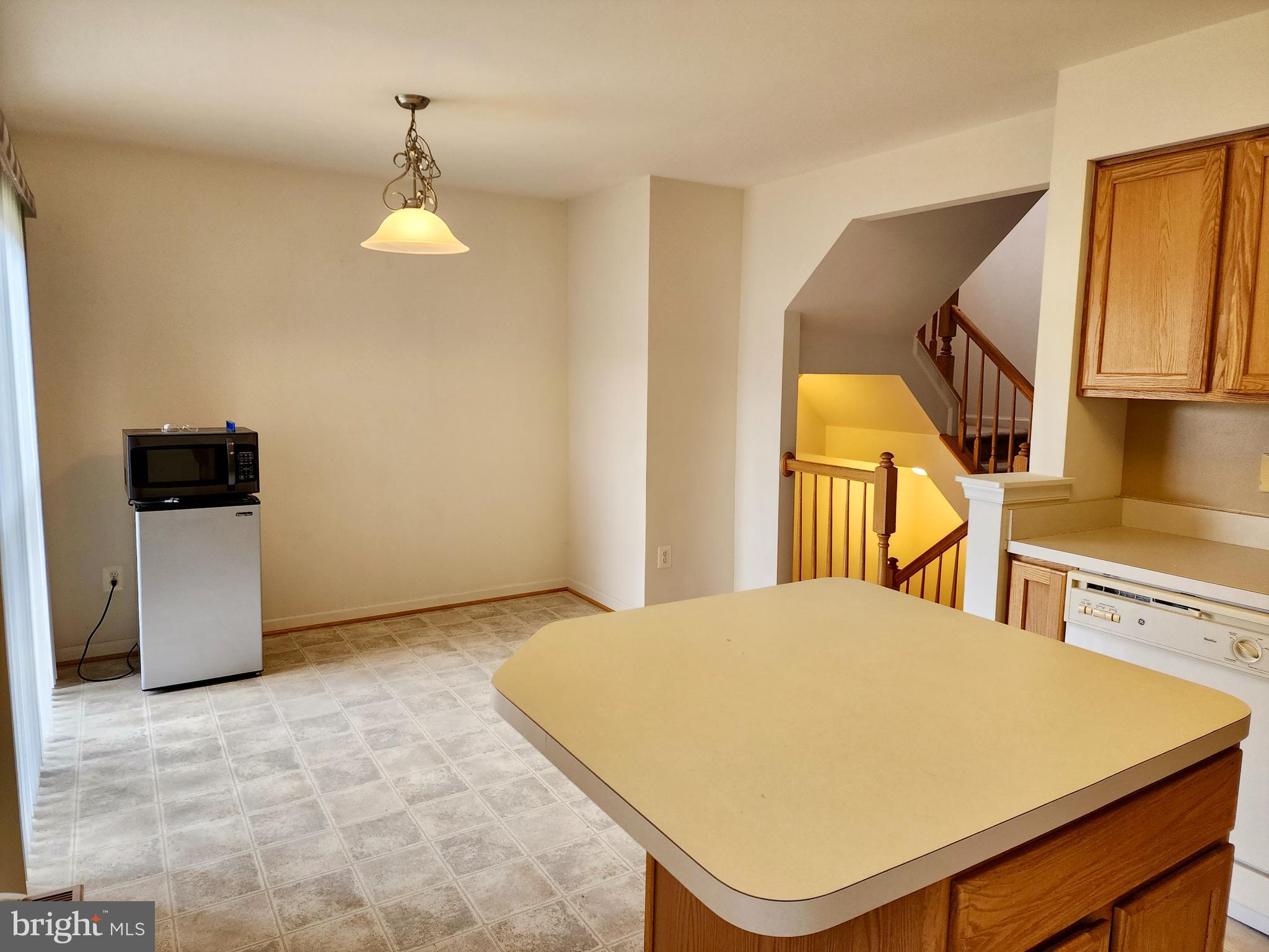 LAKELAND PLACE - Residential