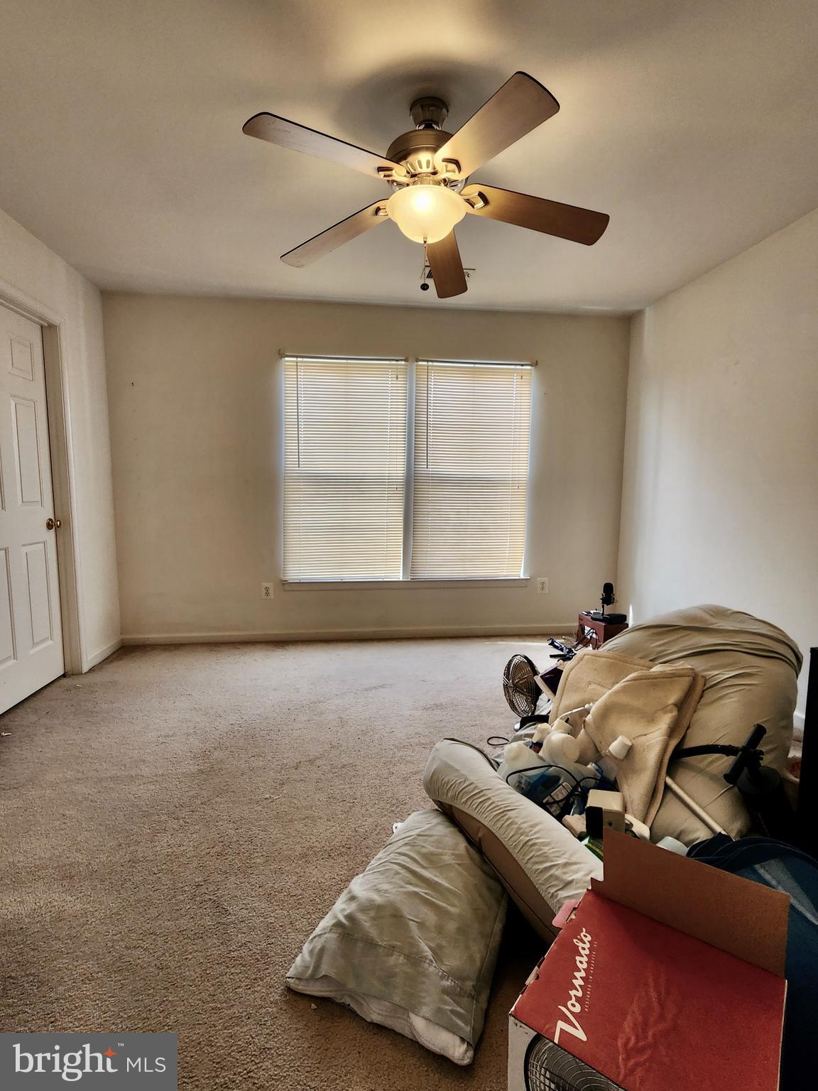 LAKELAND PLACE - Residential