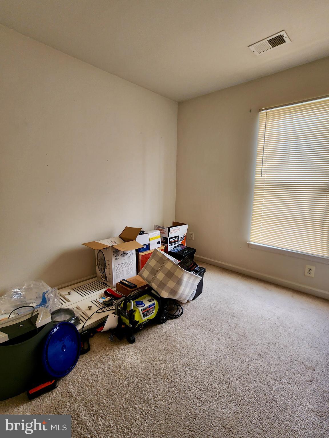 LAKELAND PLACE - Residential