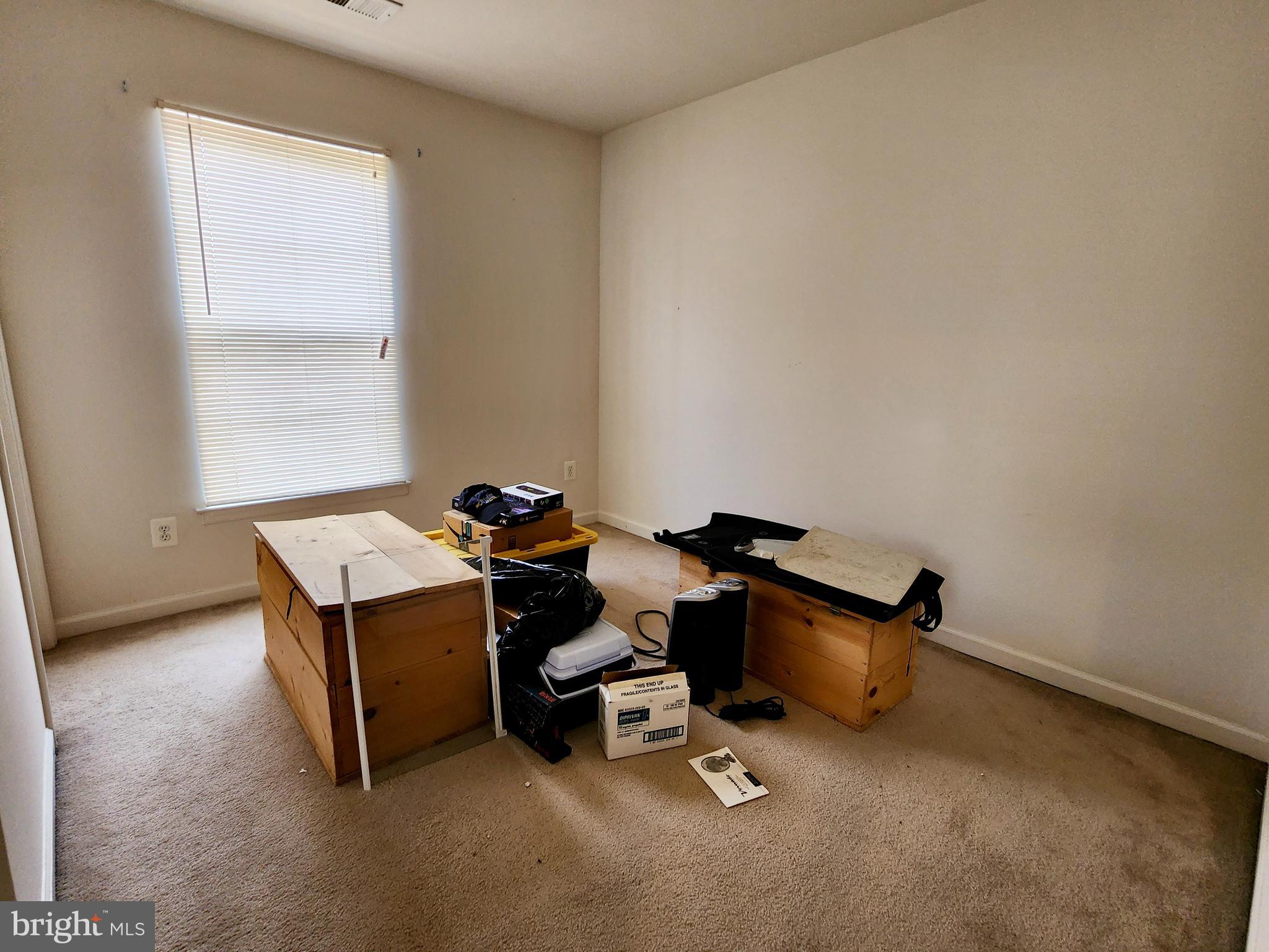 LAKELAND PLACE - Residential