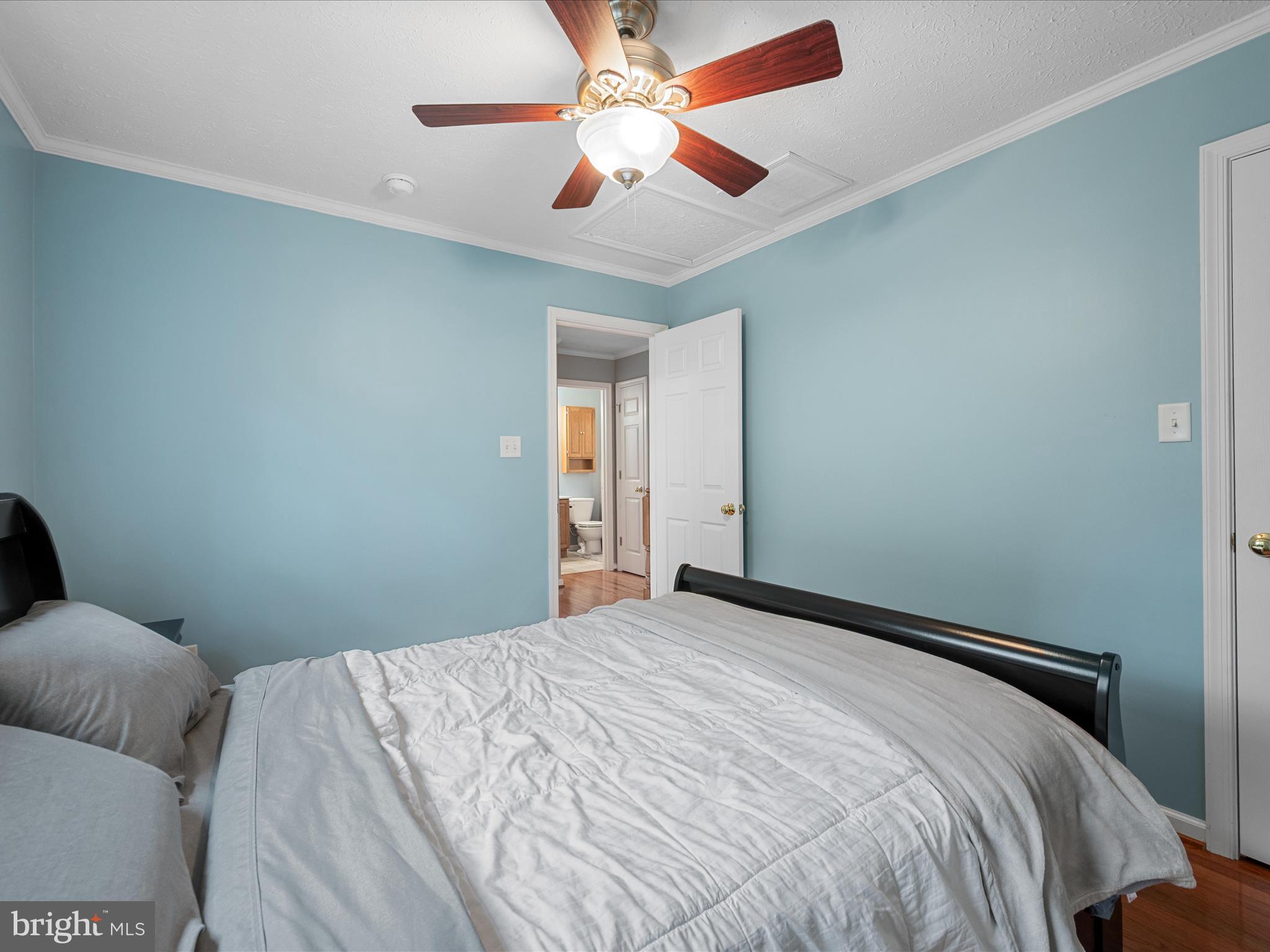 LAKE HOLIDAY ESTATES - Residential