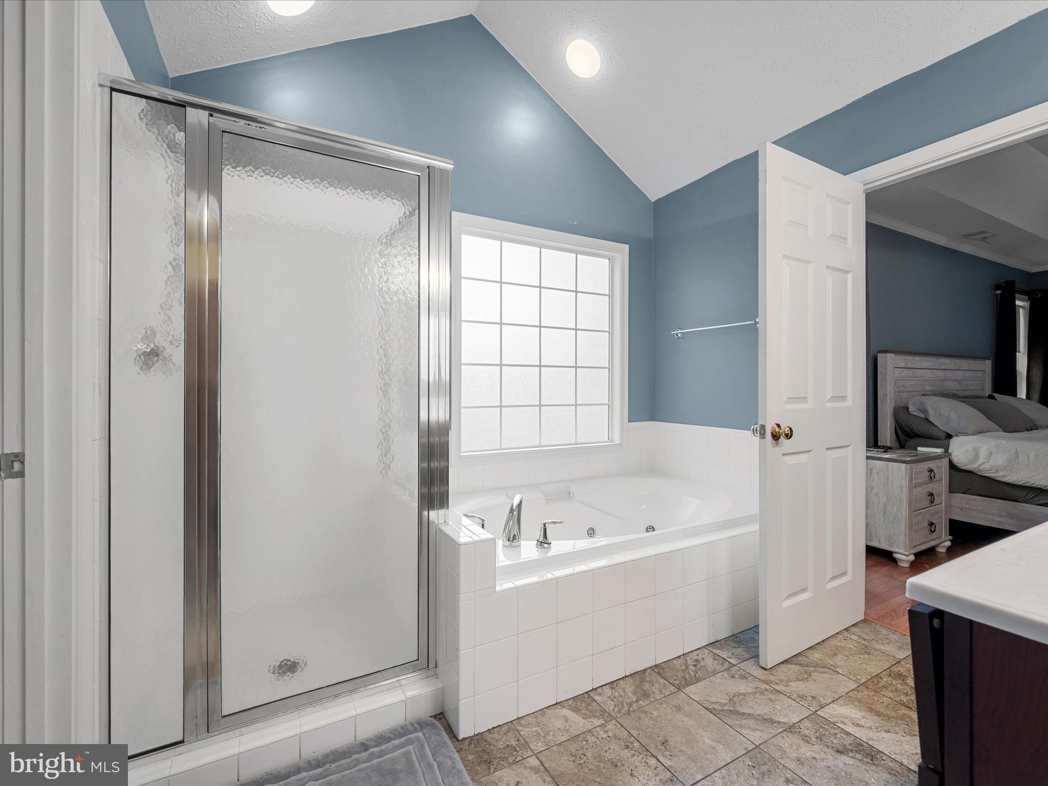 LAKE HOLIDAY ESTATES - Residential